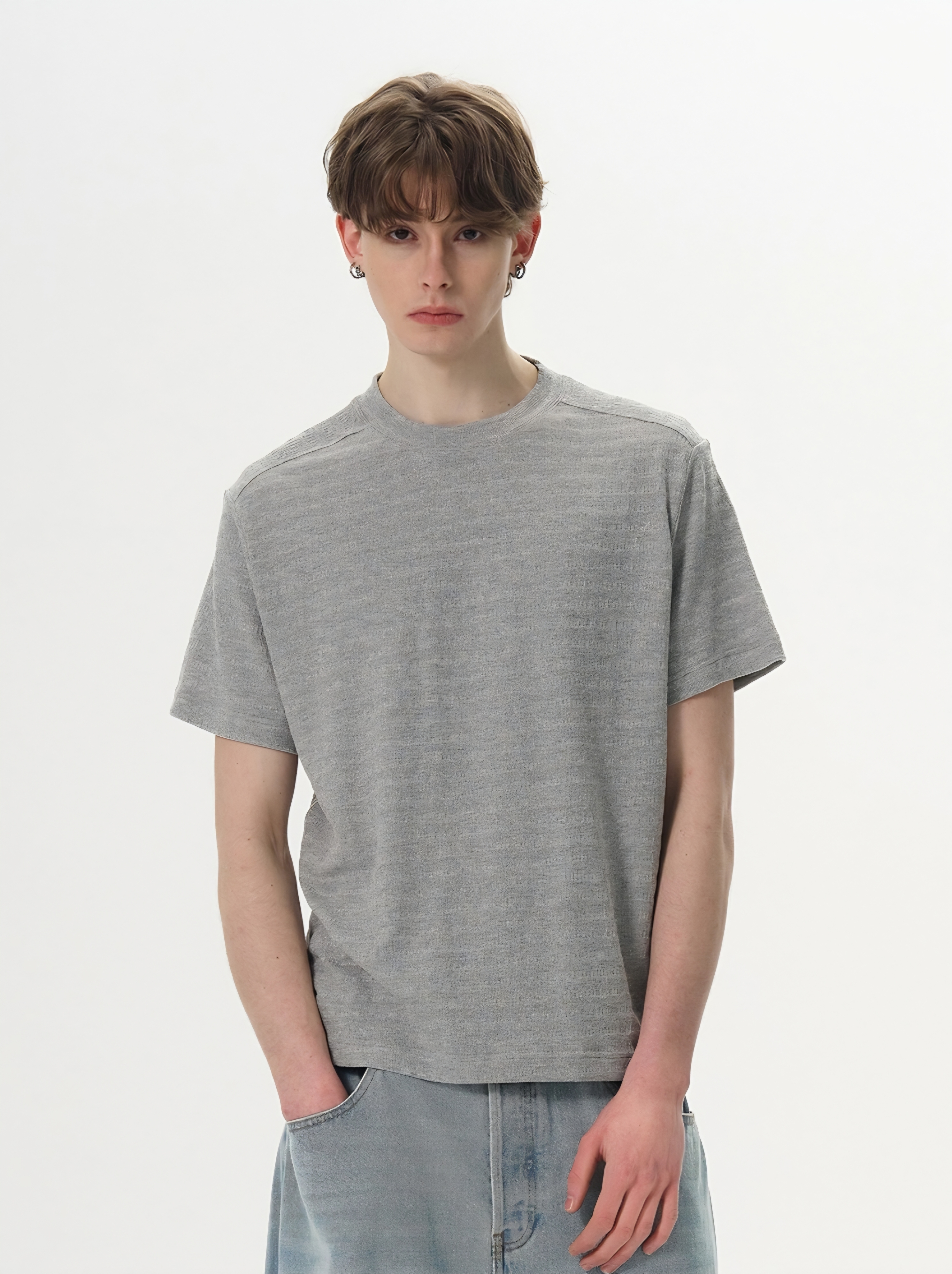 007. Textured Mock Neck T-shirt