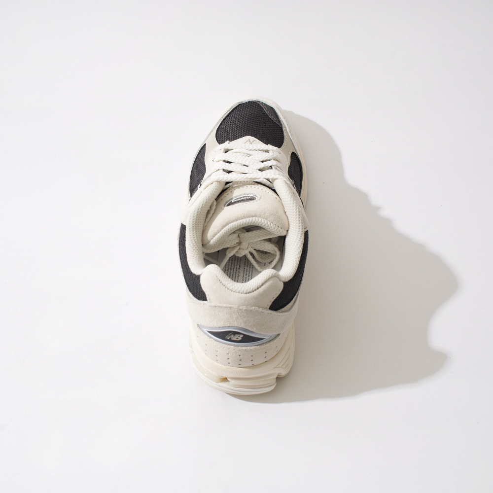 New Balance 2002R 男鞋 女鞋 米黑色 復古 緩震 舒適 休閒 運動 慢跑鞋 U2002RN