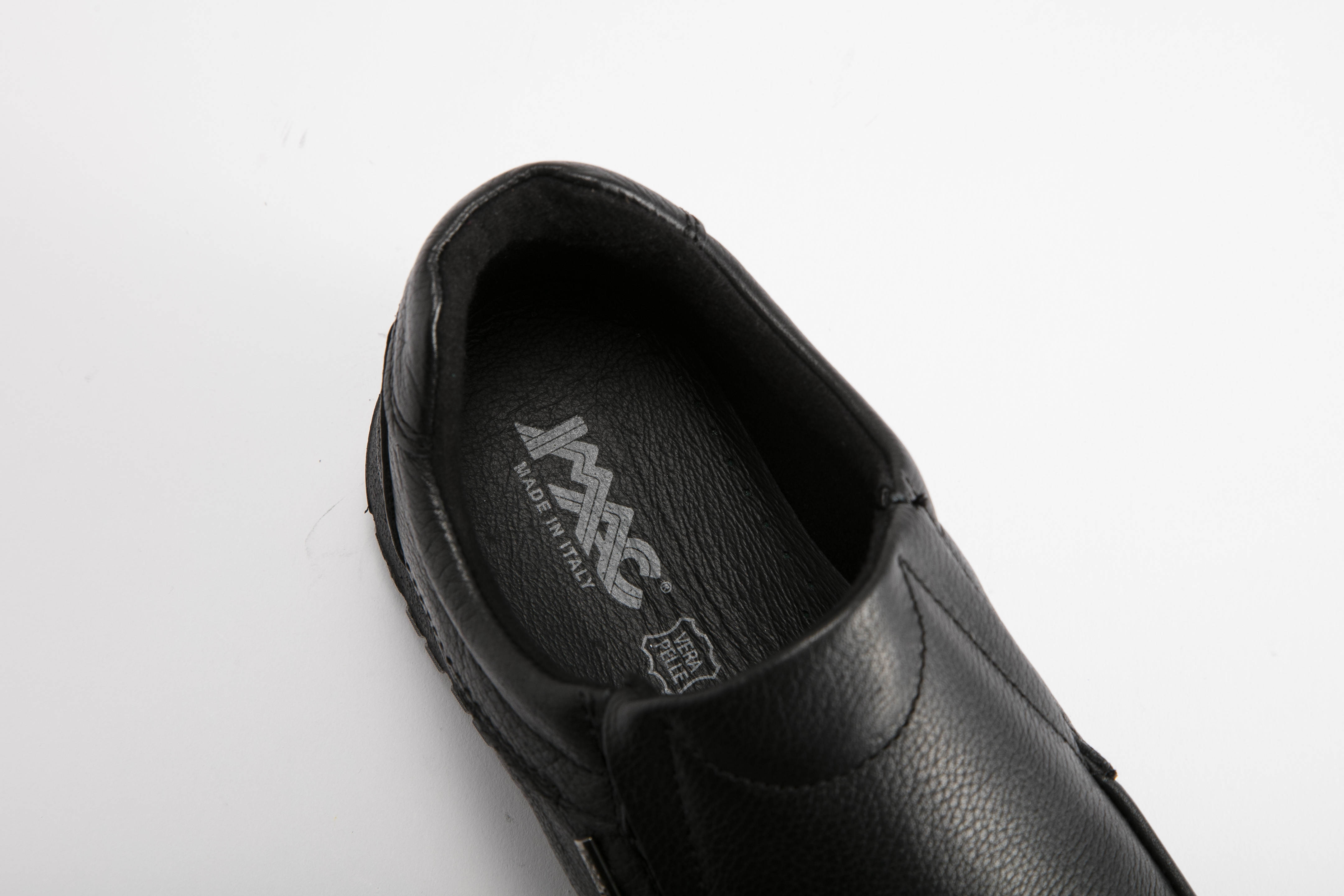 IMAC - 男裝休閒鞋 851798.26760-BK