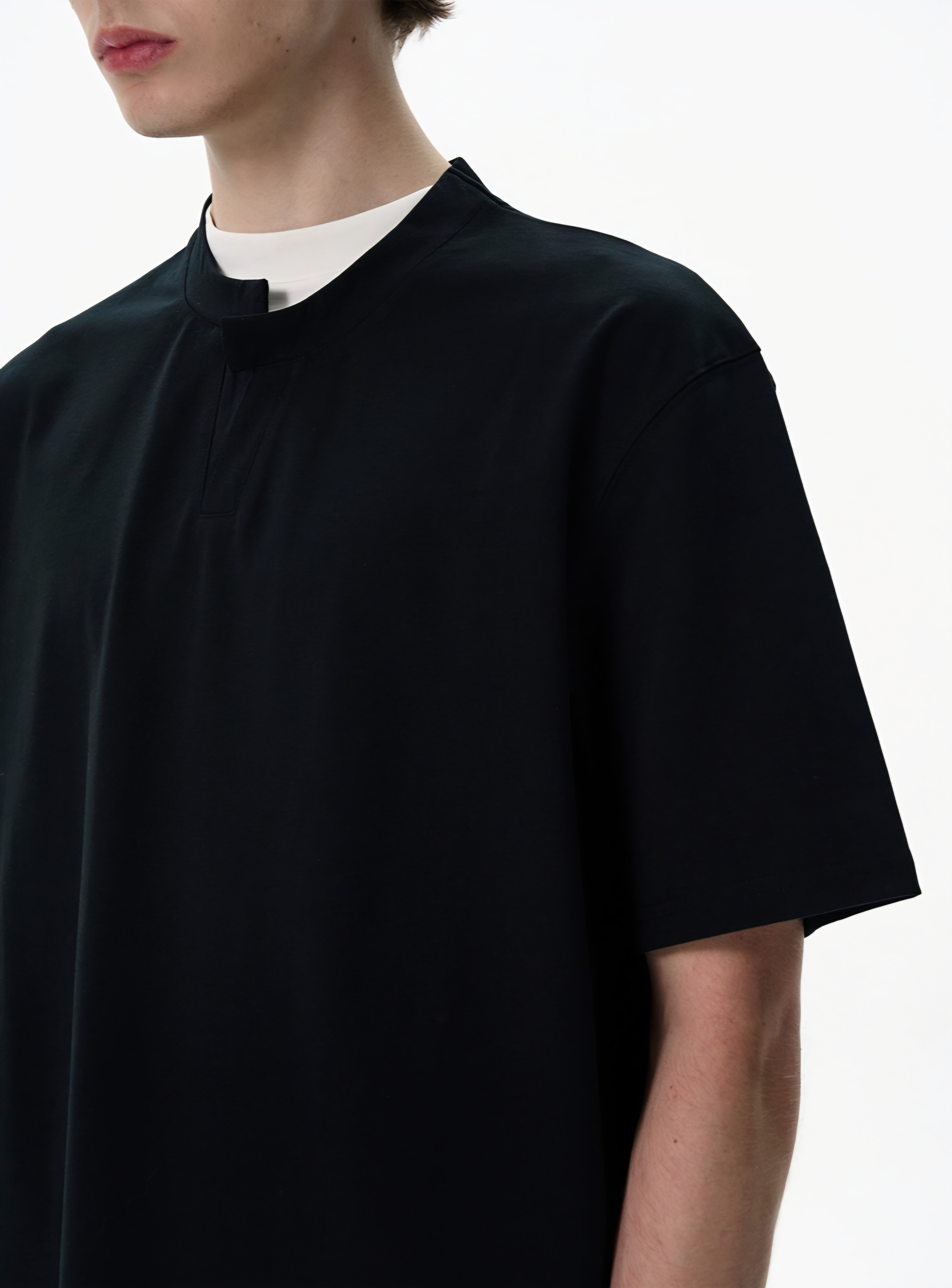 009. Two Pieces Fake Henley T-shirt