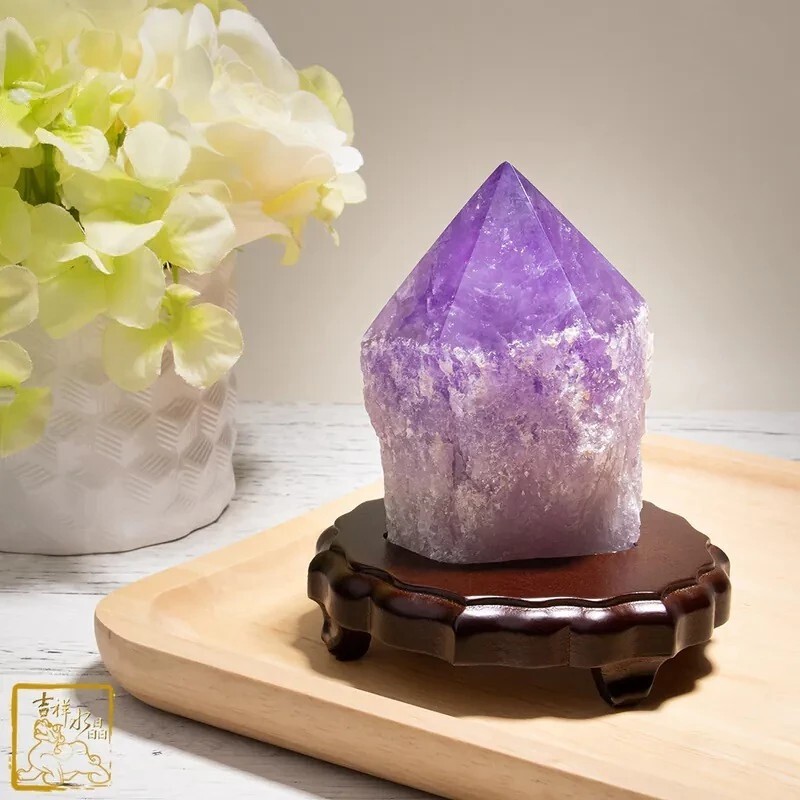 Bolivia Amethyst Points 12.5cm