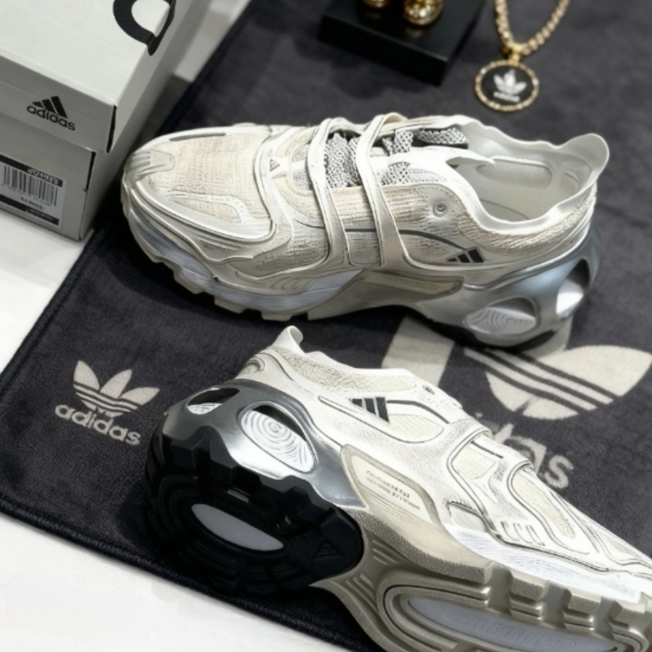 NICEDAY 代購 Adidas Wonder Runner Pro 做舊 復古 未來 奶油灰 男鞋 JQ7553