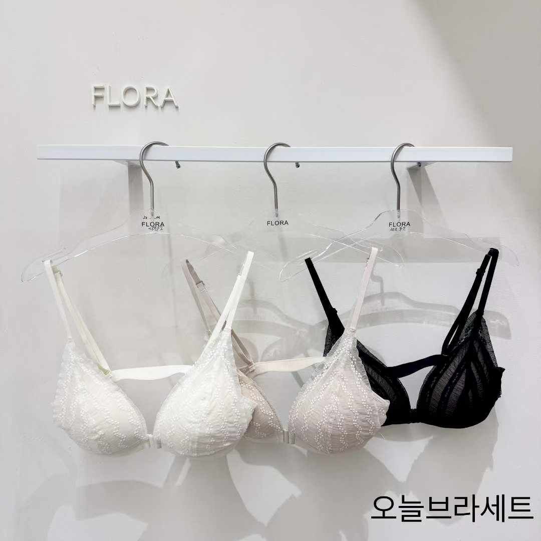 FL5127 蕾絲花邊前扣內衣套裝