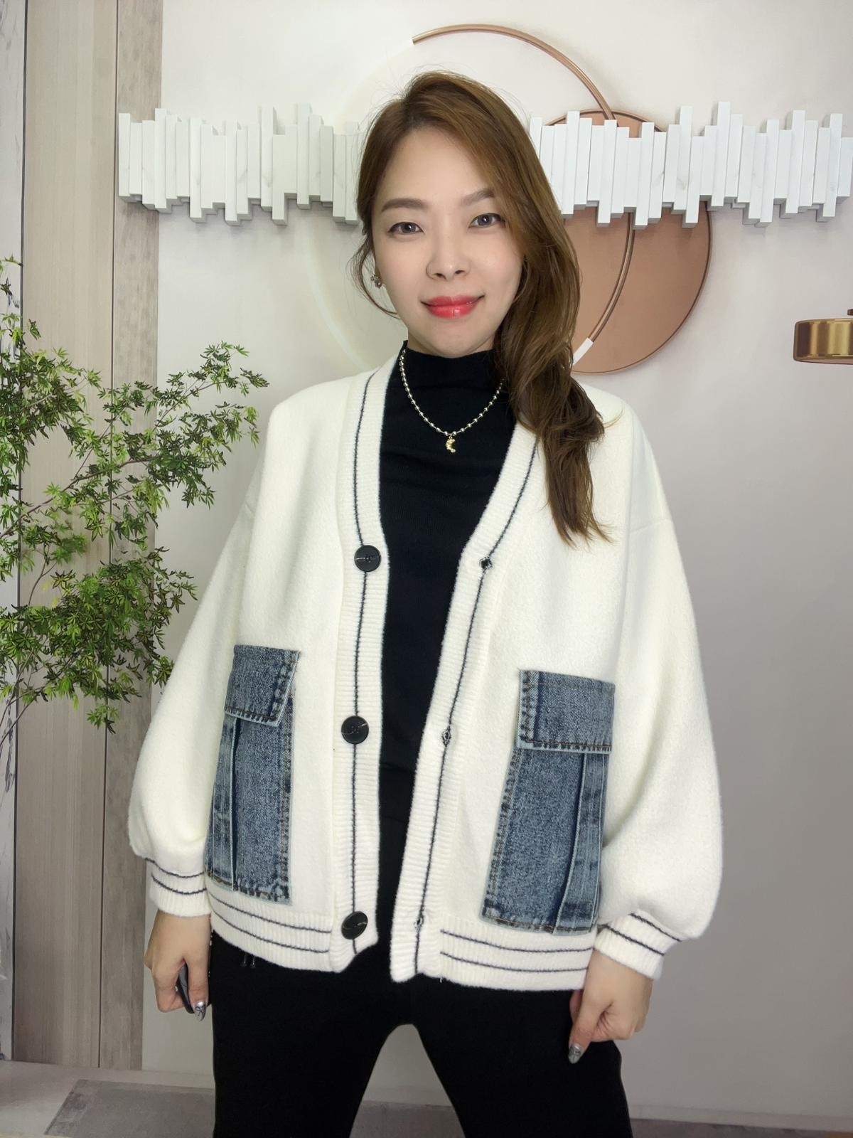 韓國薄毛絨拼牛仔外套~119C