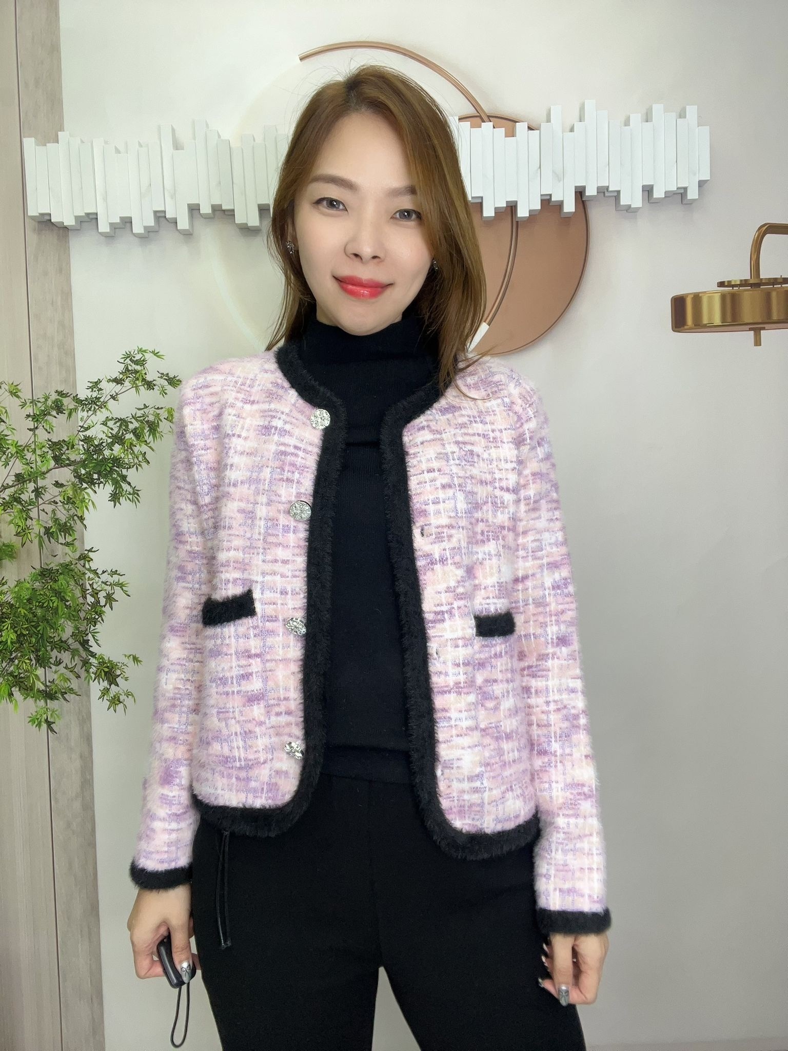 韓國薄毛絨格仔紋外套~119E