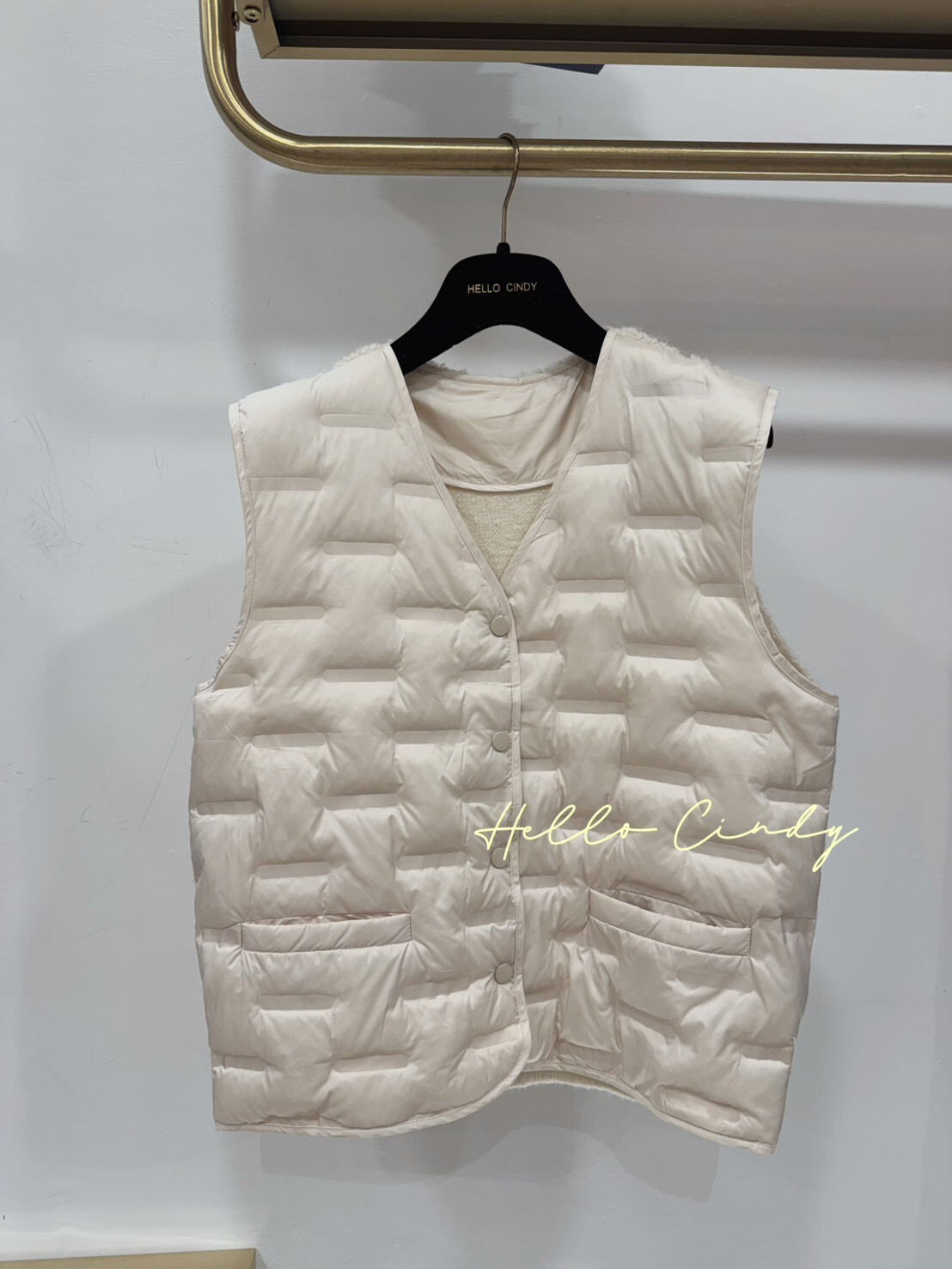 B10161 輕奢感背捲捲毛針織壓紋鋪棉背心