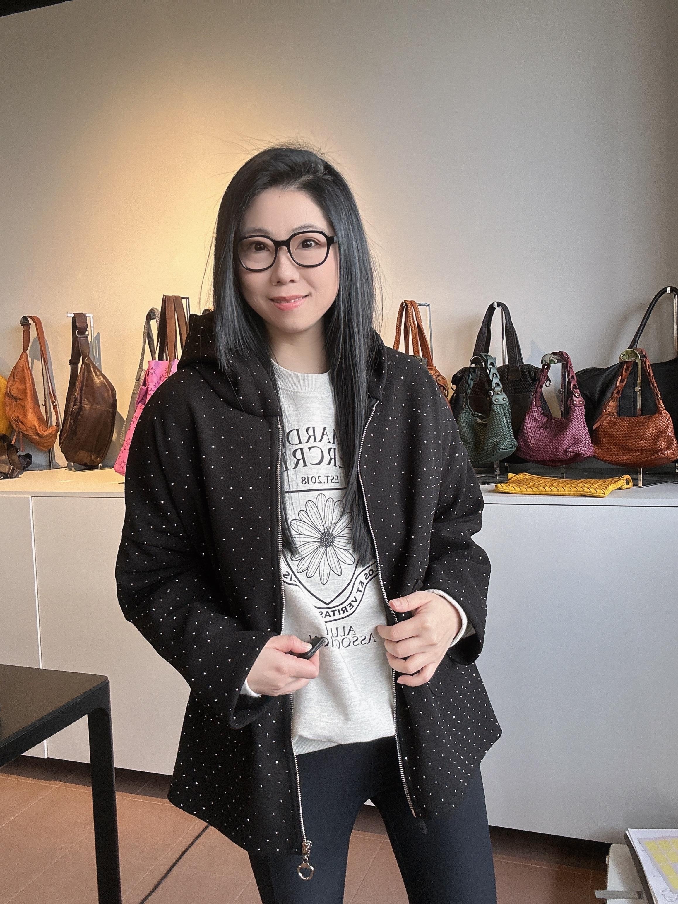 【直播】意大利 LL102758 閃石拉鍊外套