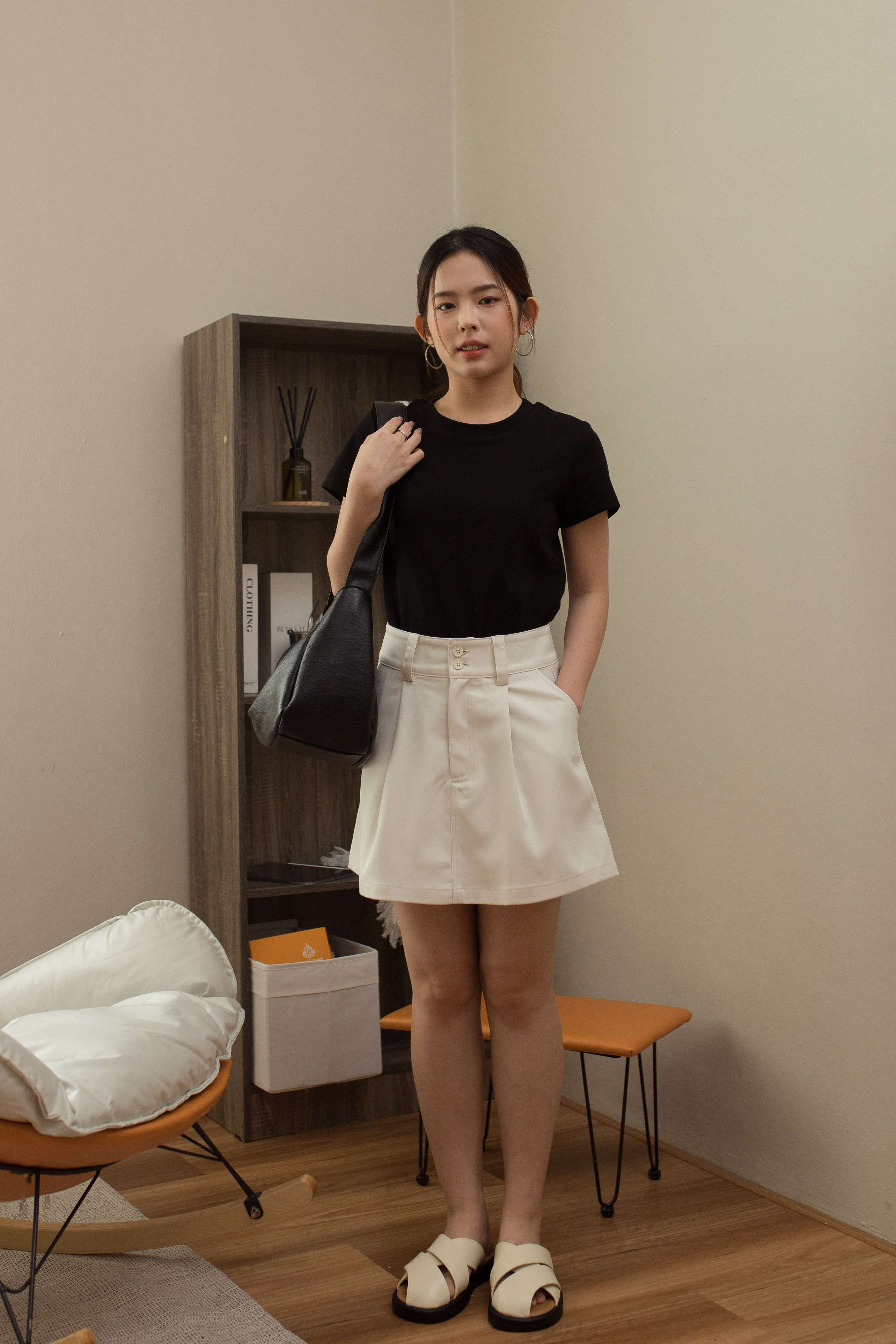 Hevena Clean Cut Tee Black - 2546TSBLK