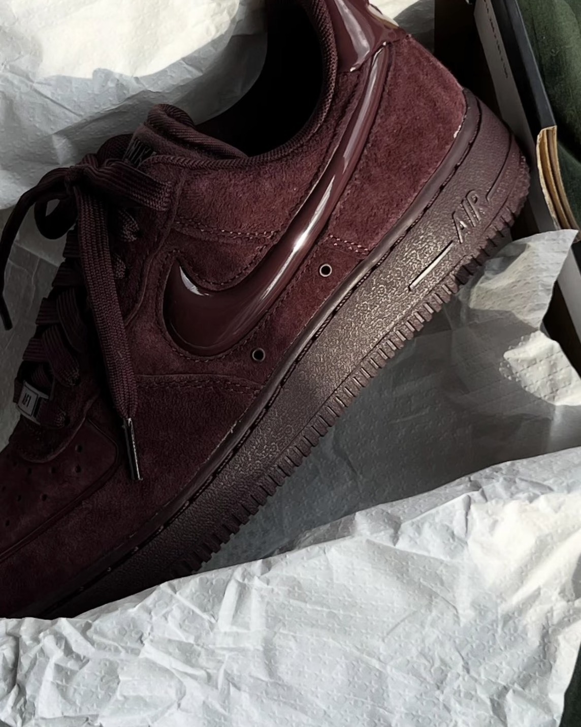 Nike Air Force 1 '07 麂皮 復古 酒紅