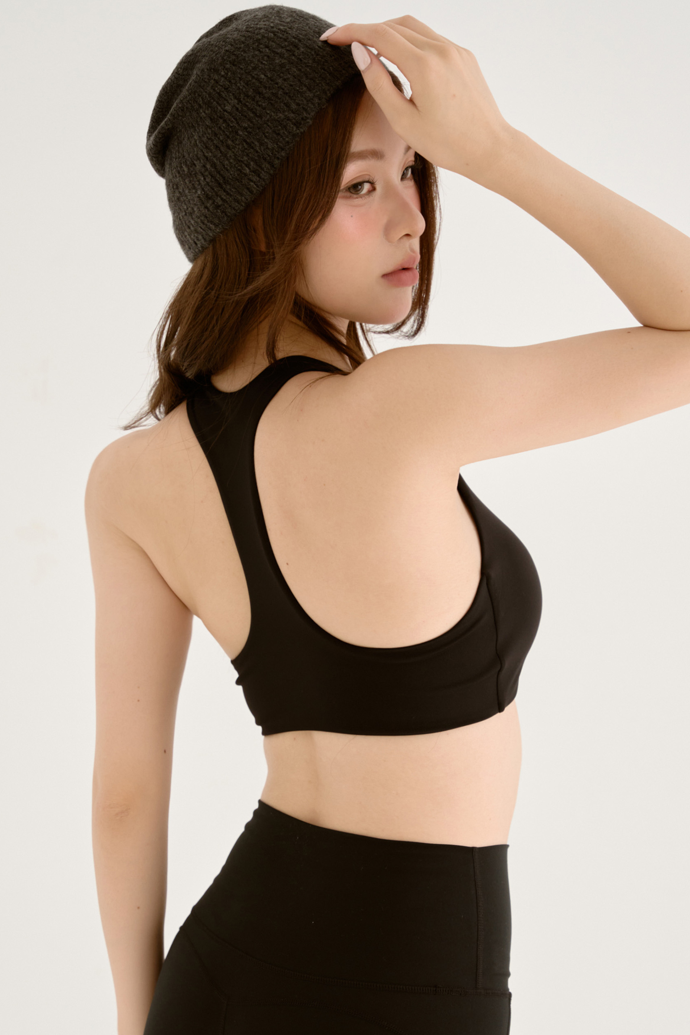 Venn簡約Y字 美背運動背心 / 黑