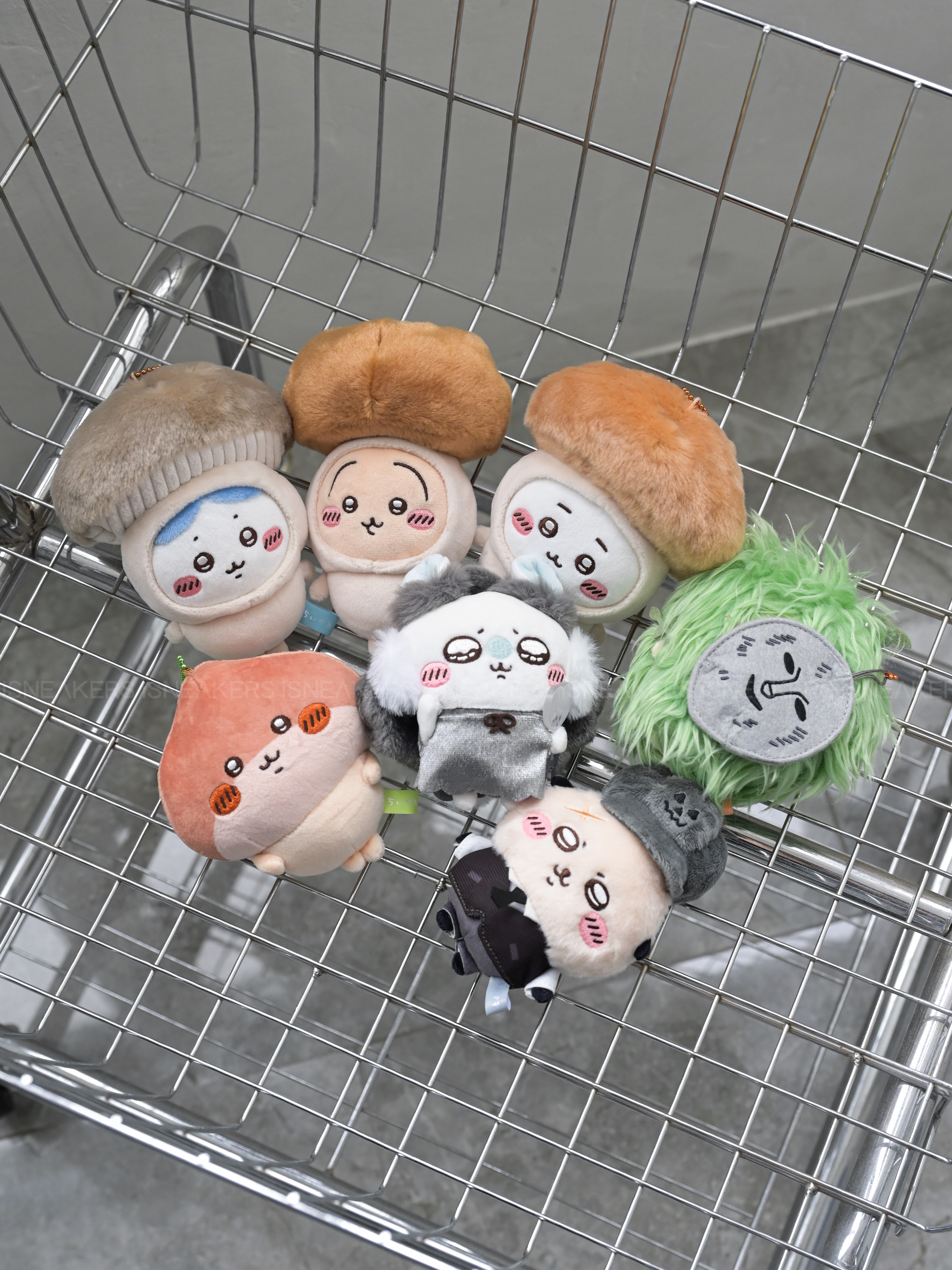 iSNEAKERS｜日本 Chiikawa 吉伊卡哇 萬聖節 季節限定 吊飾 八款