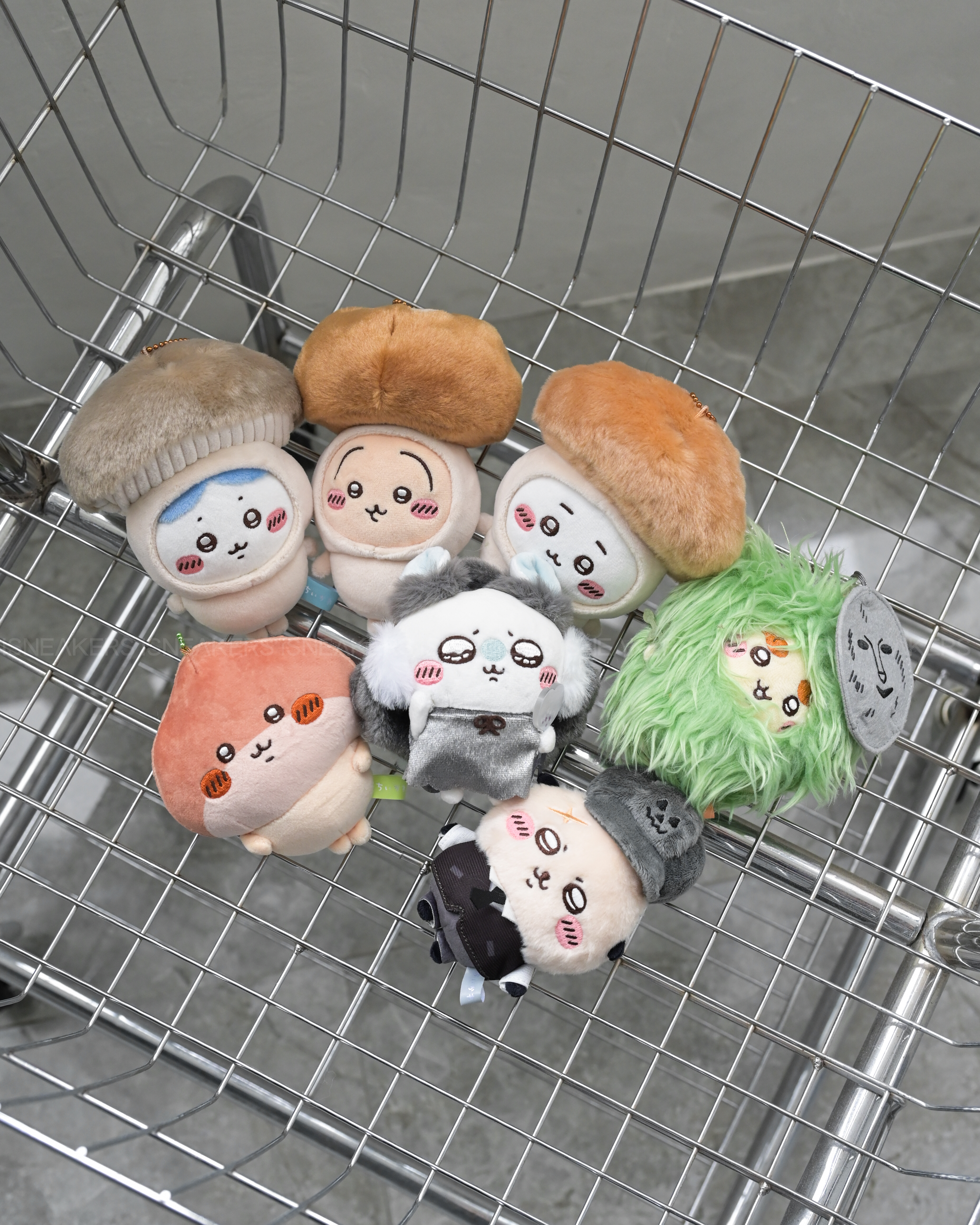 iSNEAKERS｜日本 Chiikawa 吉伊卡哇 萬聖節 季節限定 吊飾 八款