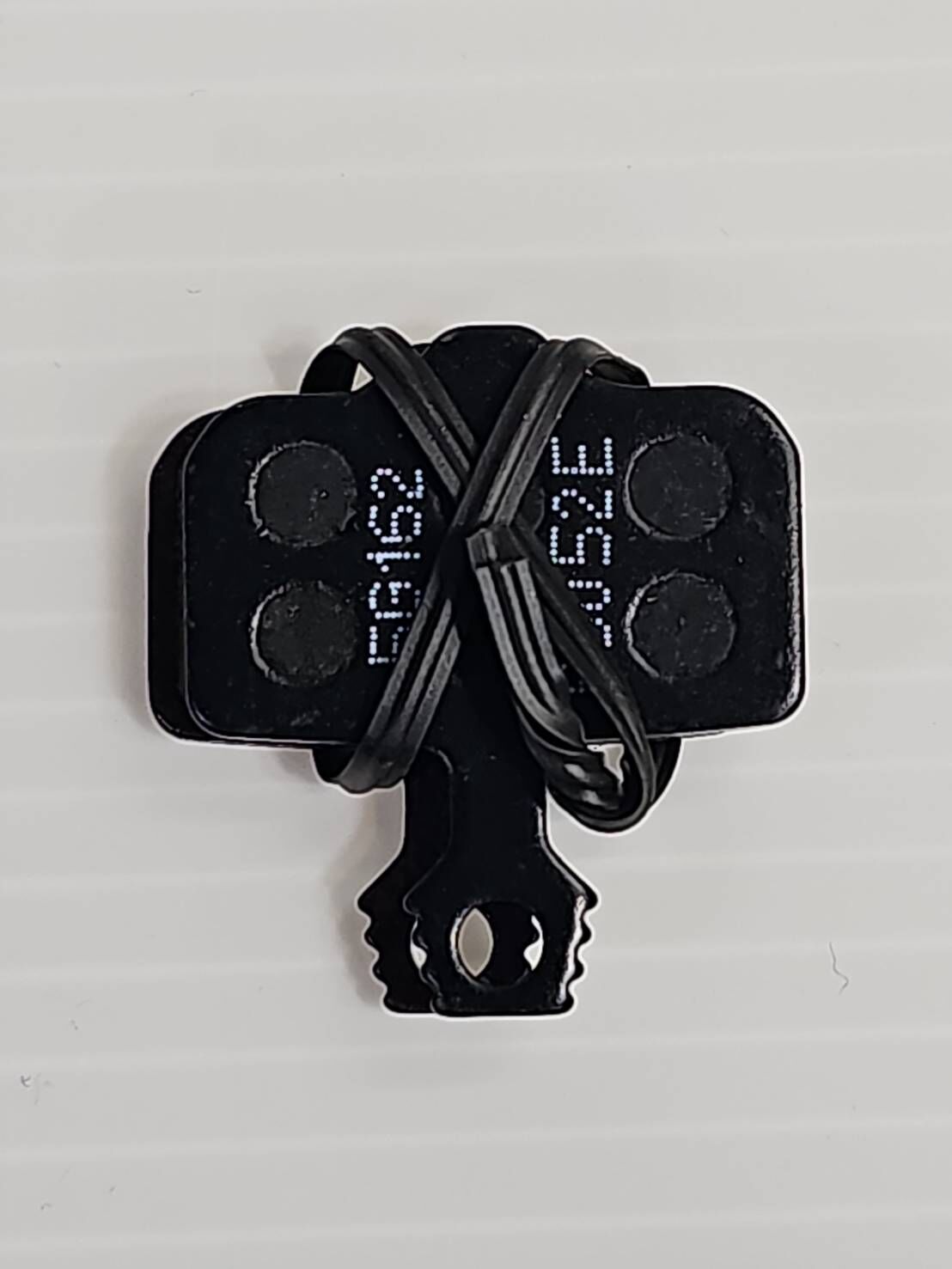 (1輪份) 原廠散裝 SRAM AXS 12速碟煞來令片 黑色背板 樹脂來令片 鋼材背板 RED FORCE RIVAL 12S都適用 11.5015.040.072 黑色
