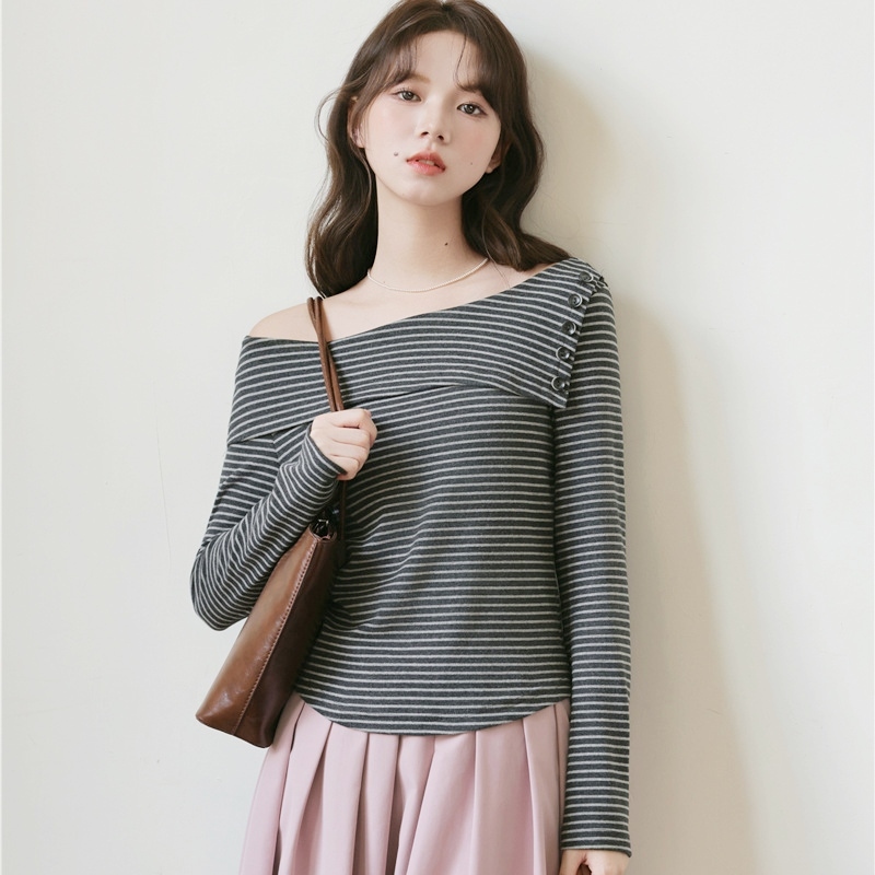 一字領細條紋上衣 灰色