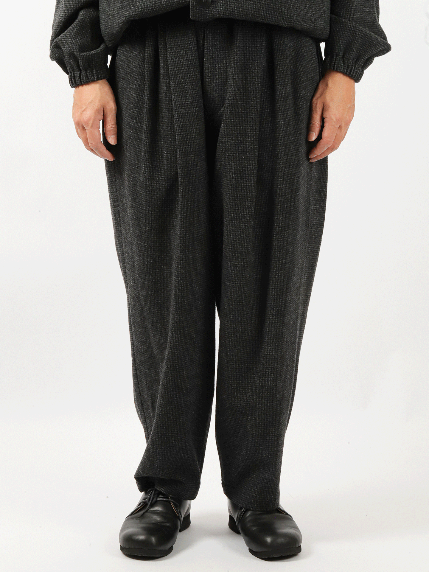 YOKO SAKAMOTO Double Pleated Wide Easy Pants Houndstoot