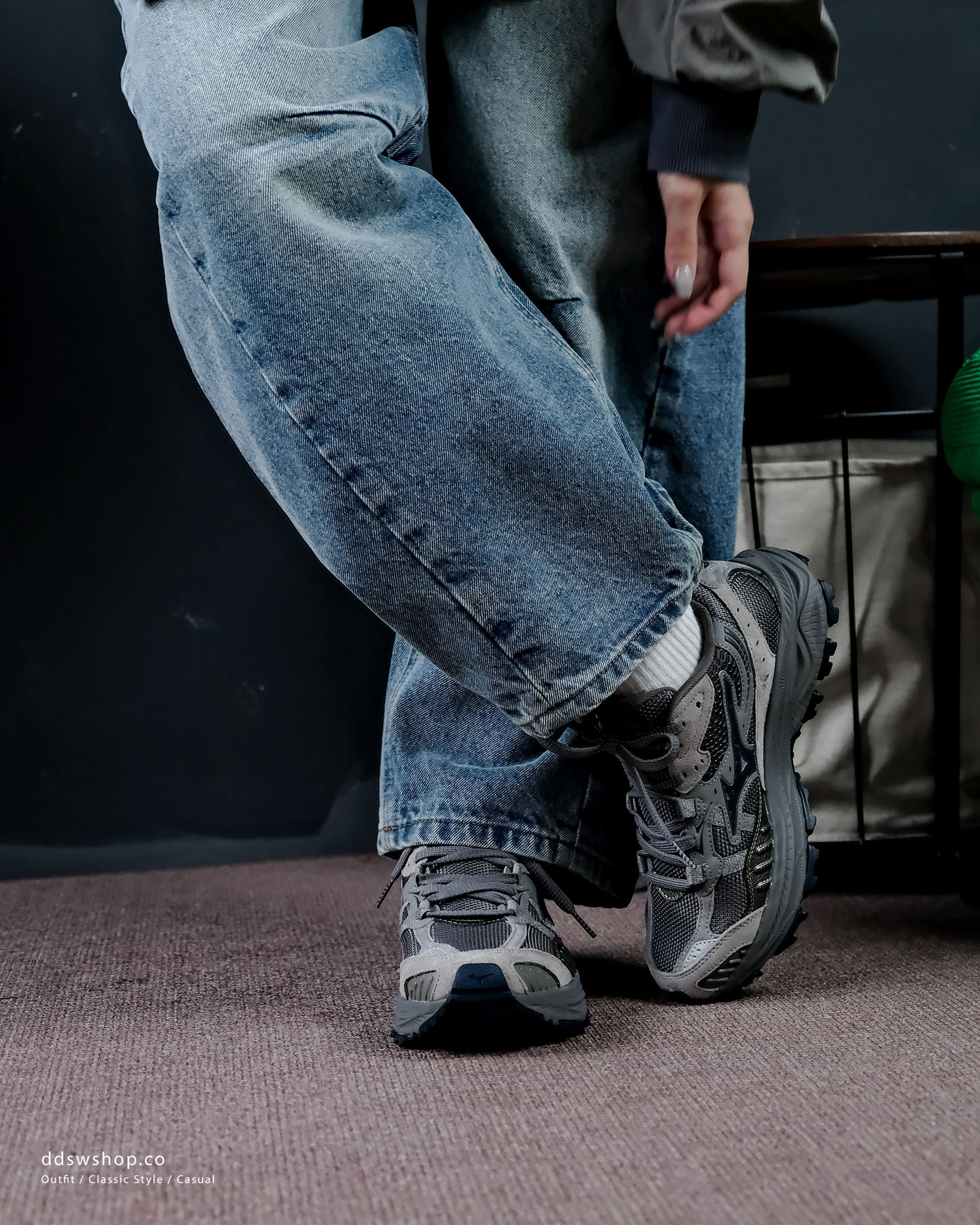 "代購" MIZUNO 美津濃 Racer ADV 鐵灰色 復古慢跑鞋 D1GH241204