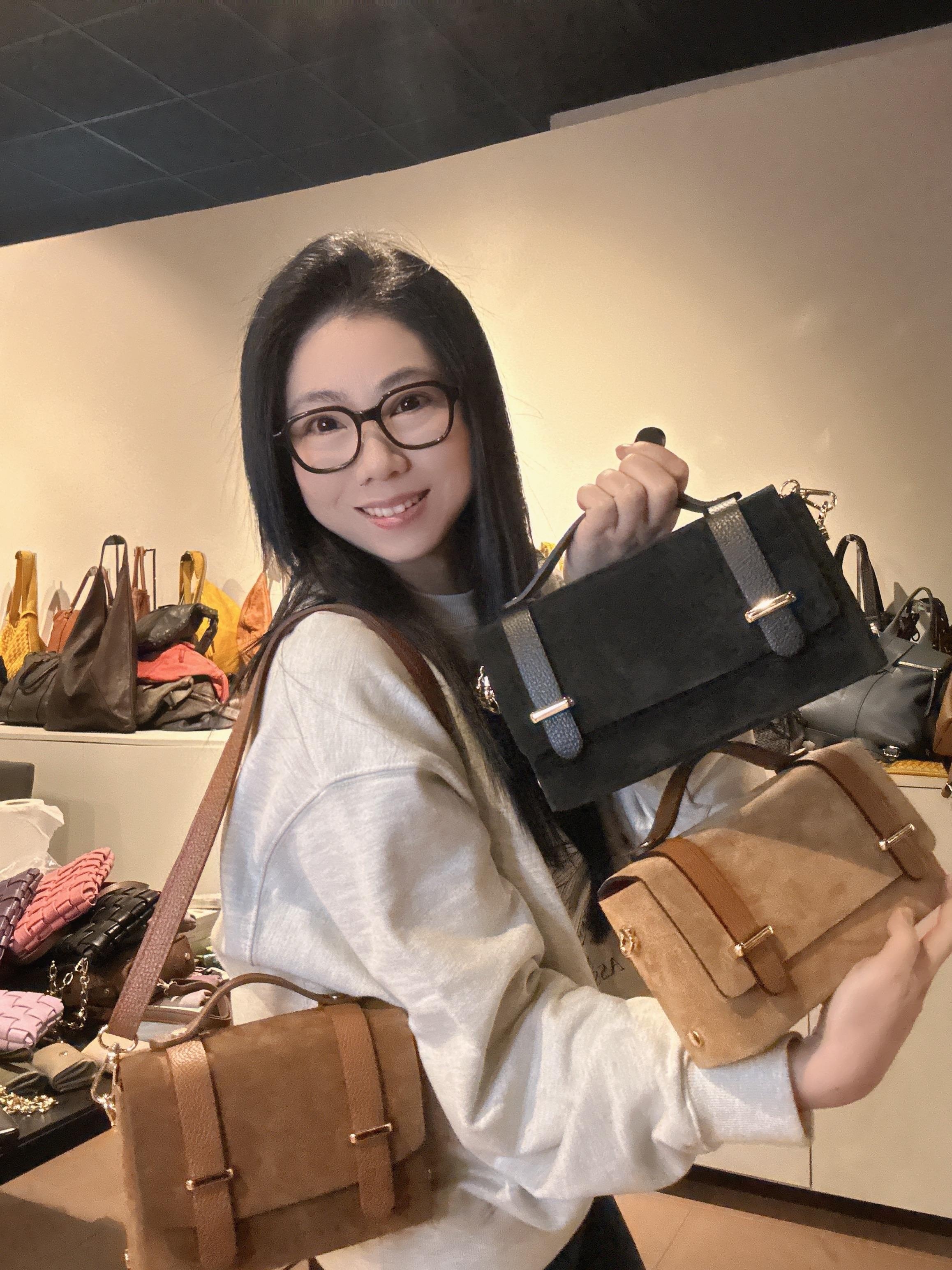 【直播】意大利皮具 LL102719 長方形斜孭包