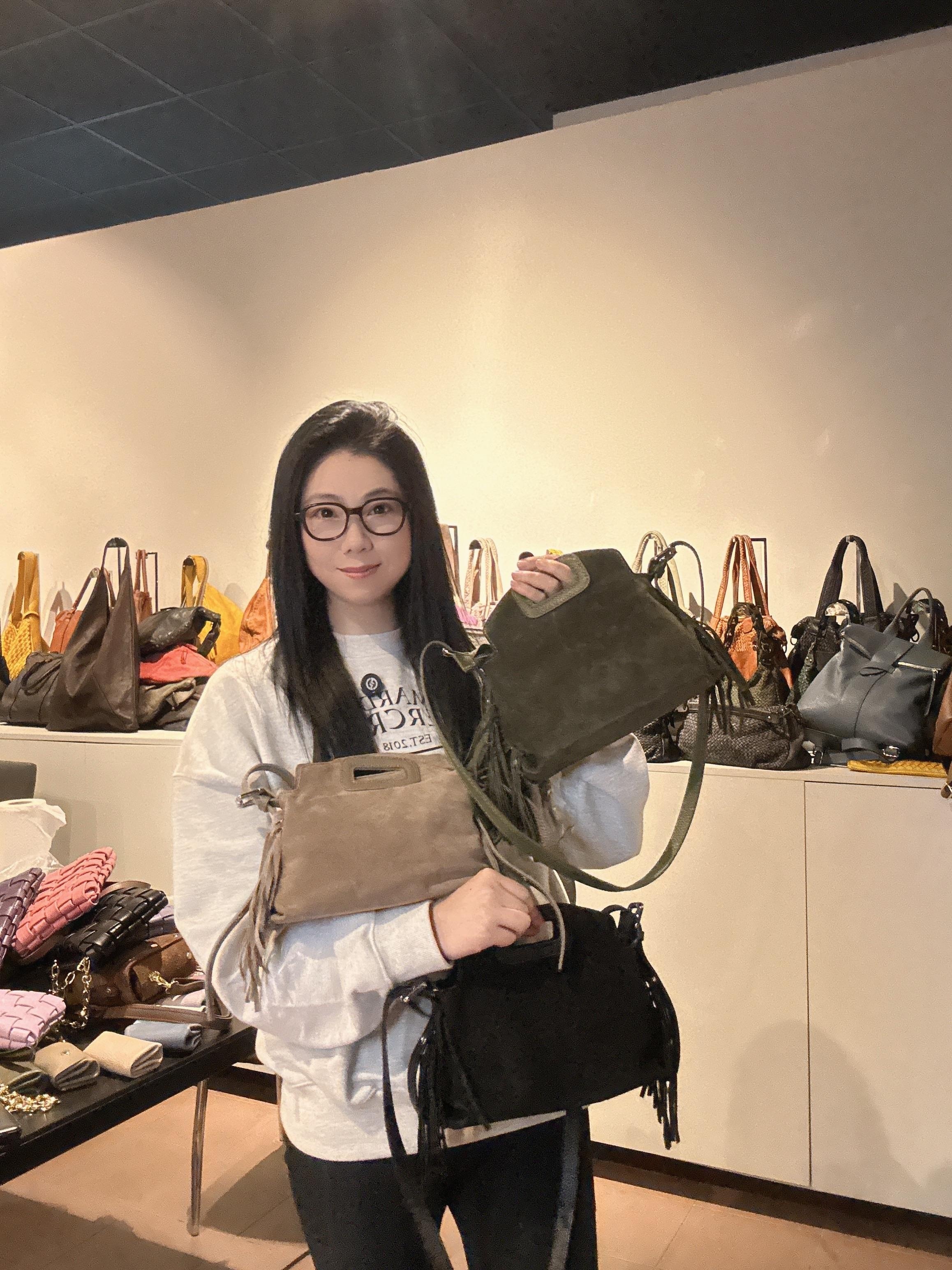 【直播】意大利皮具 LL102702 流蘇手提斜孭包