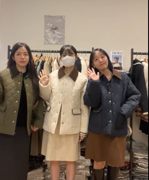 MN5117 拼色燈芯絨領夾棉外套