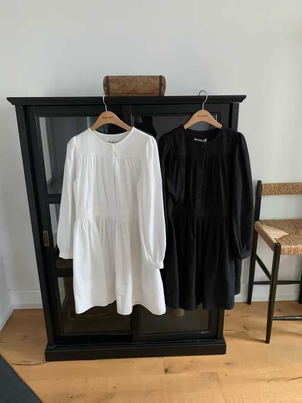 MN5119 純棉暗紋壓褶宮廷連身裙