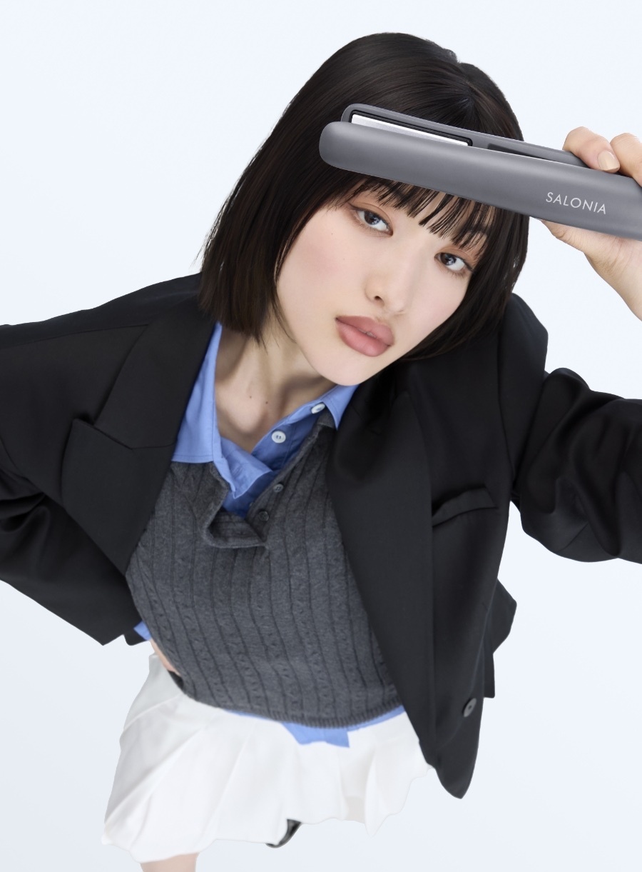 SALONIA / CORDLESS HAIR STRAIGHTENER