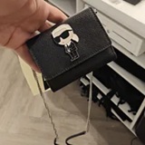 [S] KARL LAGERFELD BLK/BLK MULTI LH5NO4CQ-2BU SMALL WALLET ON CHAIN, 196788099487 (SKL1393)