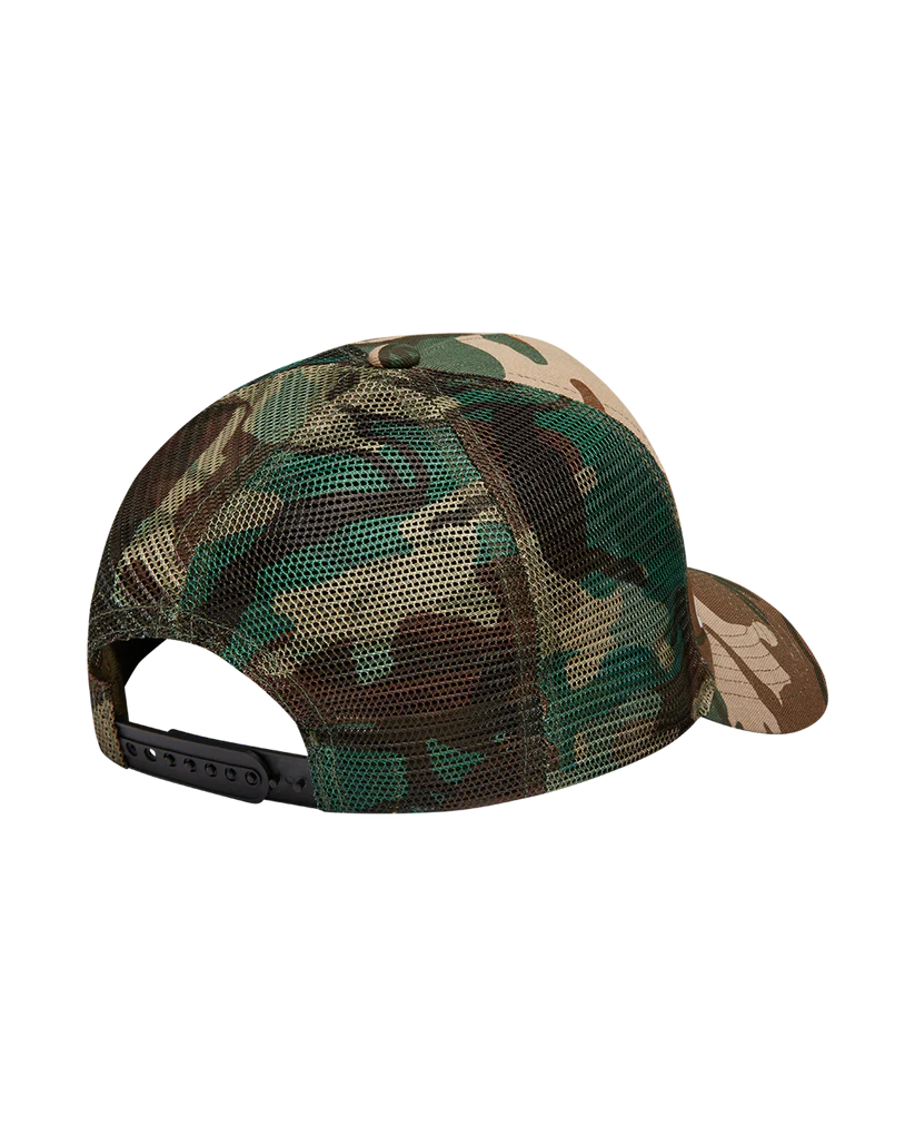 RUNNING DOG WOODLAND CAMO TRUCKER CAP