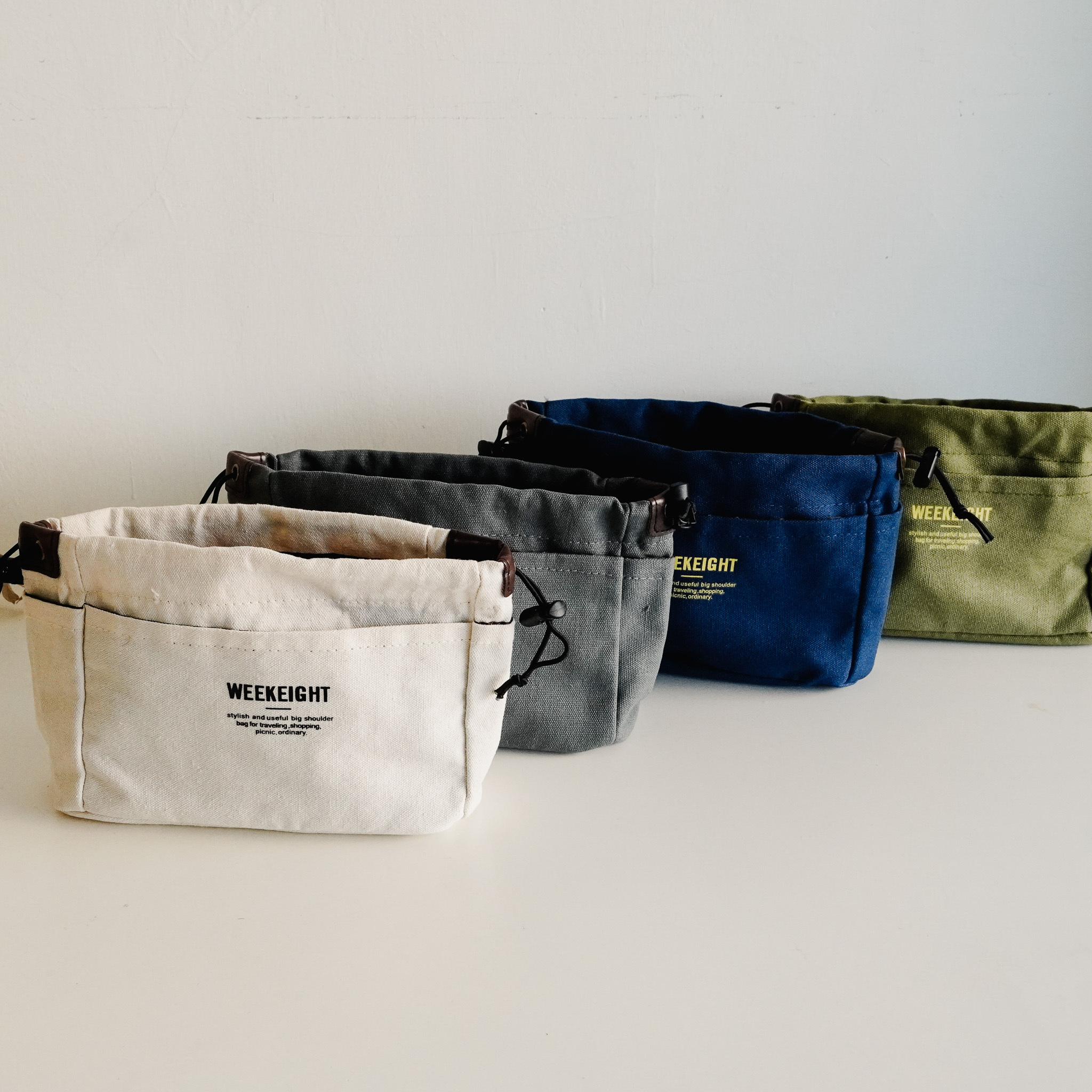 防水帆布收納袋 大小款 兩色售