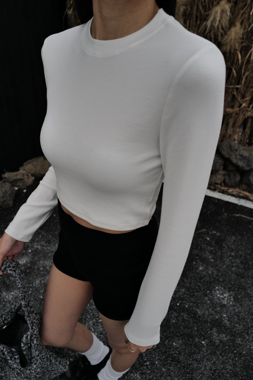 短版基本款上衣*4色