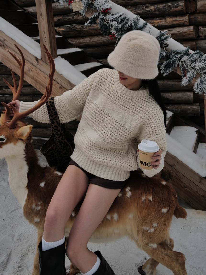 厚磅麻花米白色毛衣