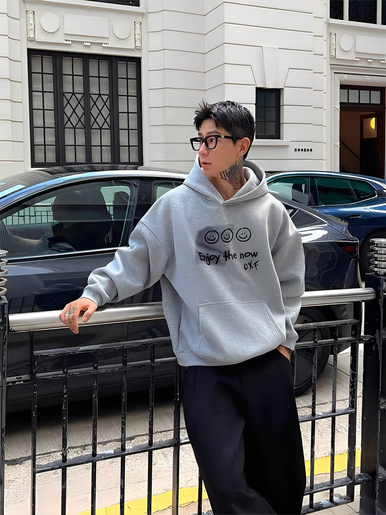 塗鴉 笑臉 英文 設計 寬鬆 長袖 帽T