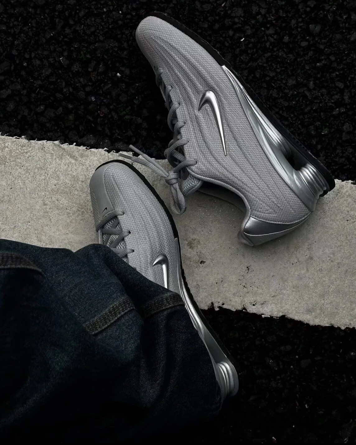 KTQ STORE ‧ Nike Shox Z  彈簧鞋 銀色 HQ7540-001 酒紅 HQ7540-600