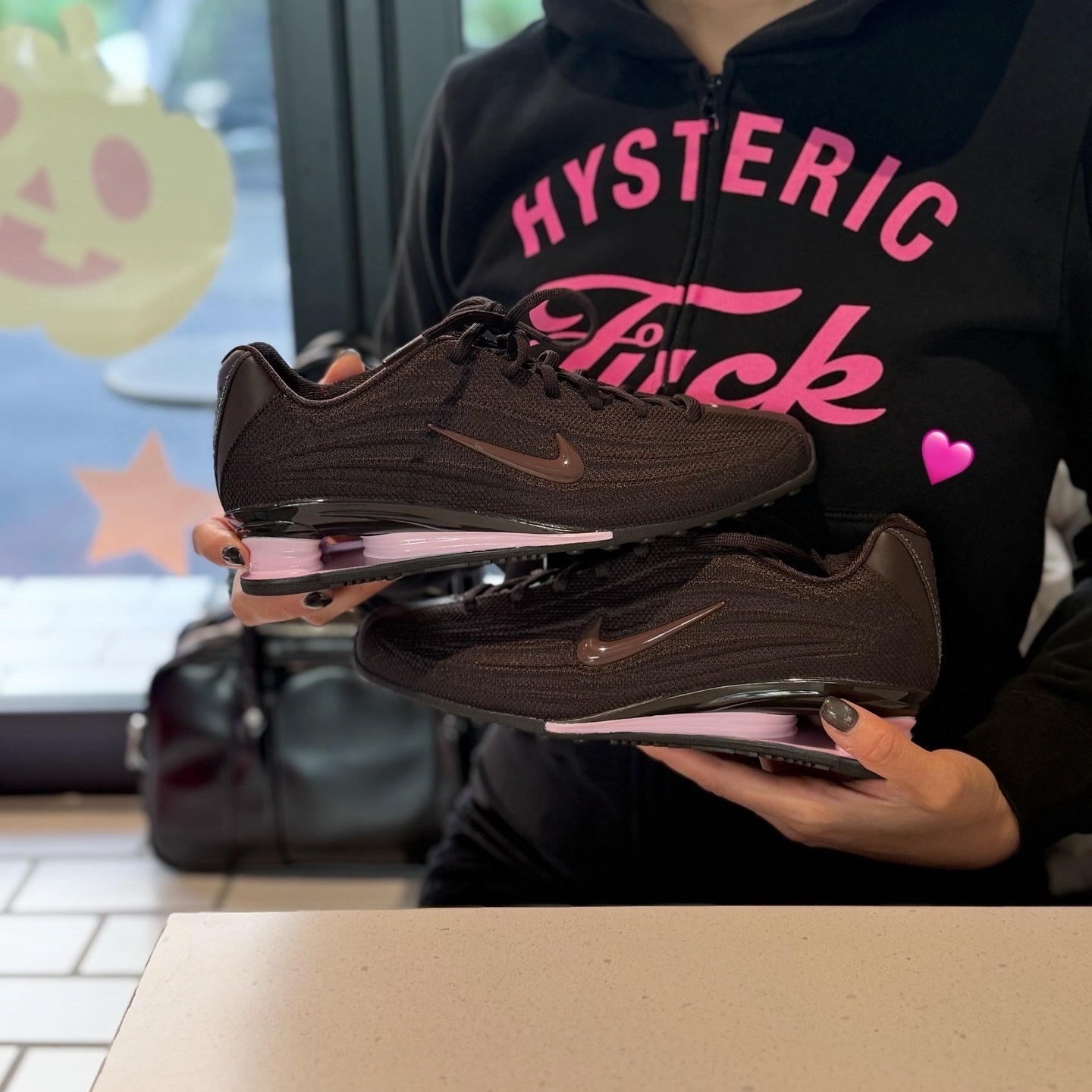 Nike Shox Z 咖啡棕粉 棕色 粉色 流線型 復古 彈簧 薄底鞋 HQ7540-200