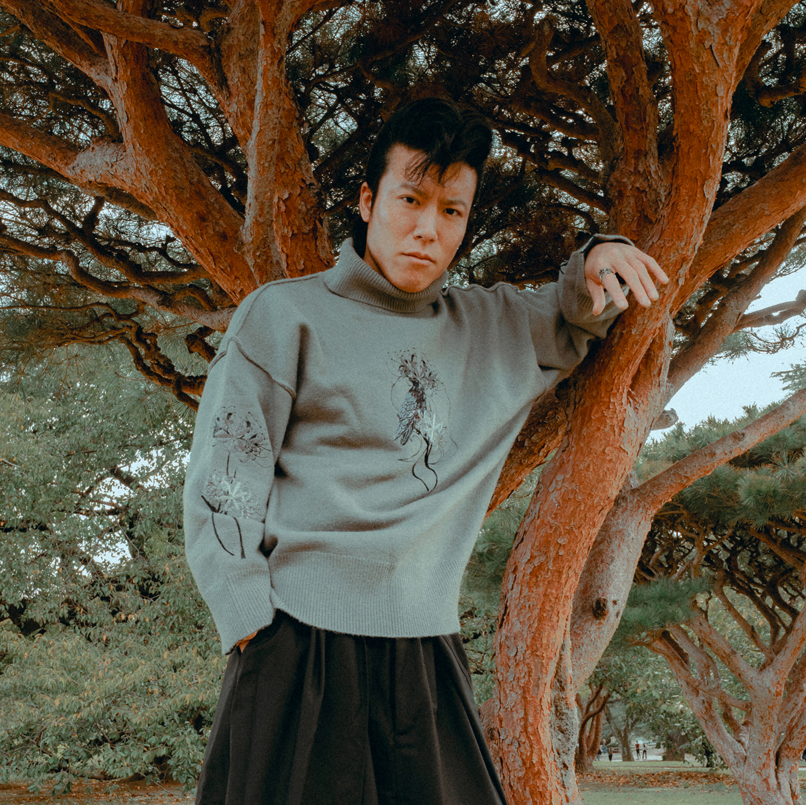 彼岸與鴉高領羅紋毛衣