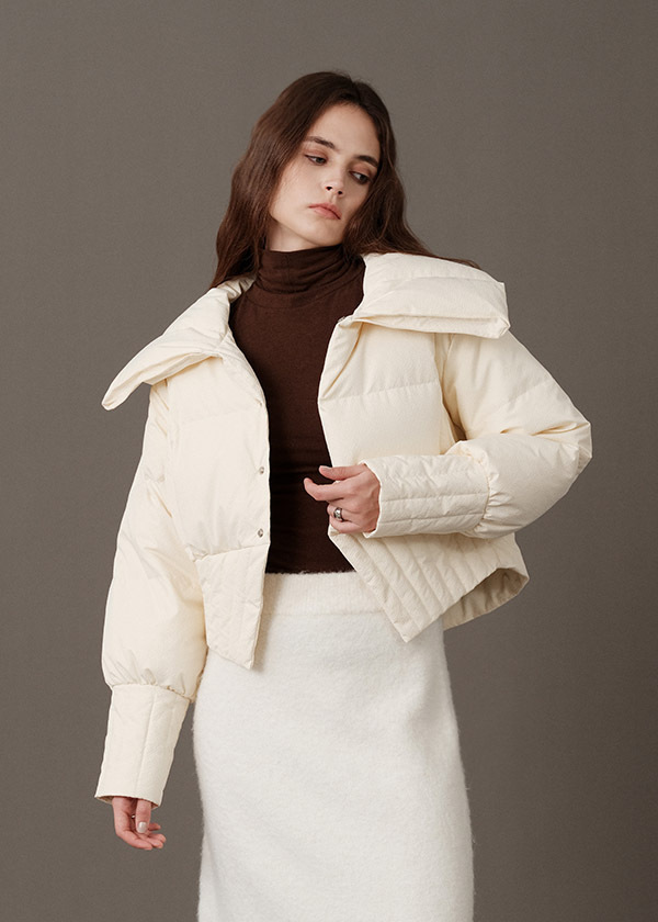 方領文藝設計羽絨外套