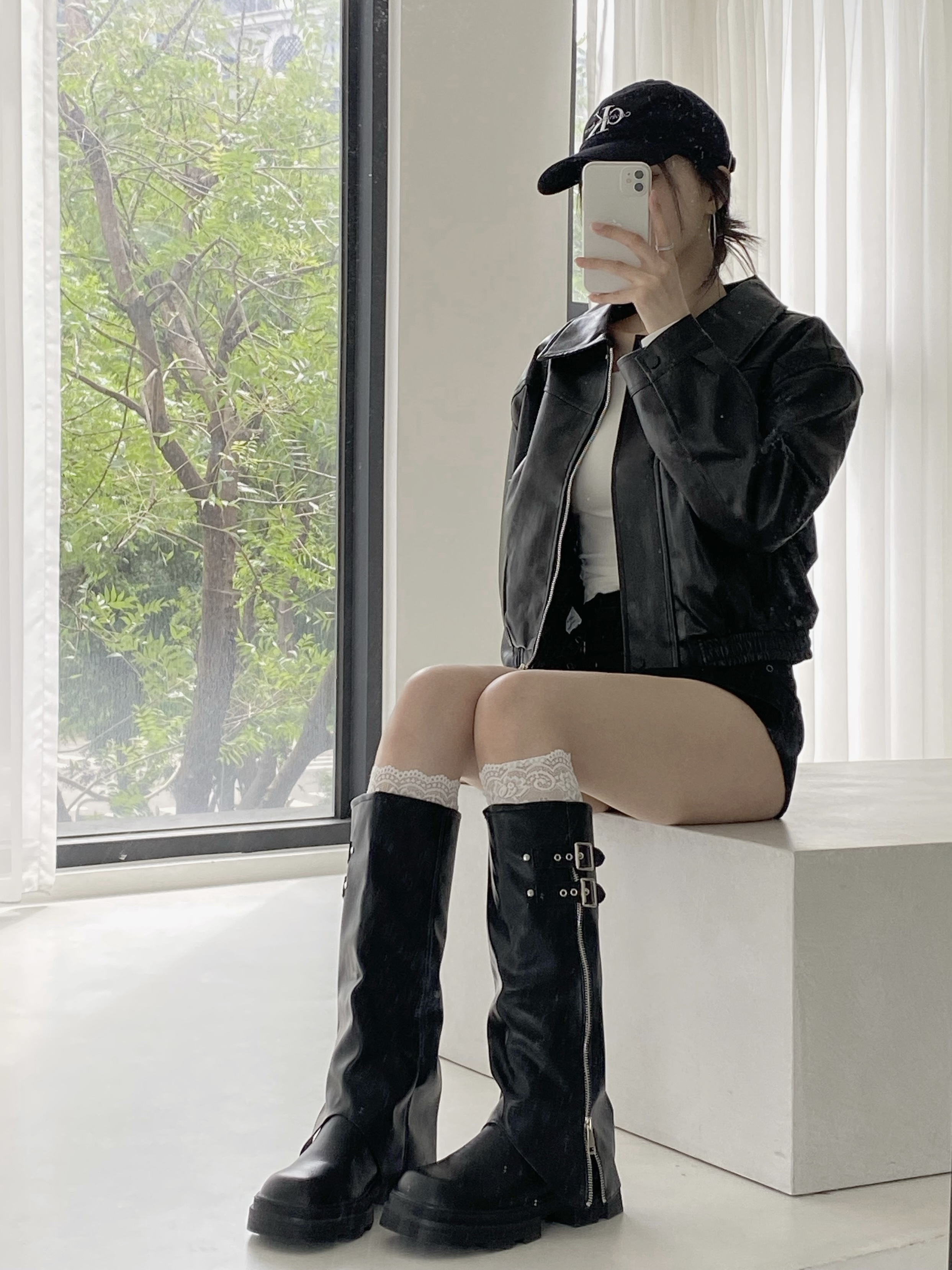 酷辣女孩皮質褲管靴