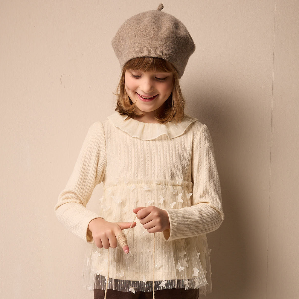 PIPPY 優雅網紗領下擺浪漫蝴蝶長袖上衣 米白