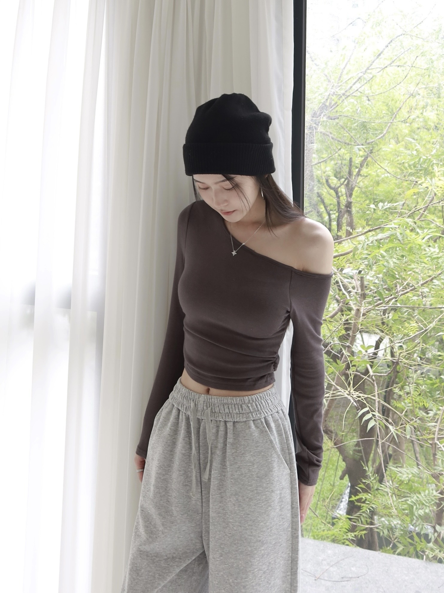 軟糯斜肩抓皺bra T