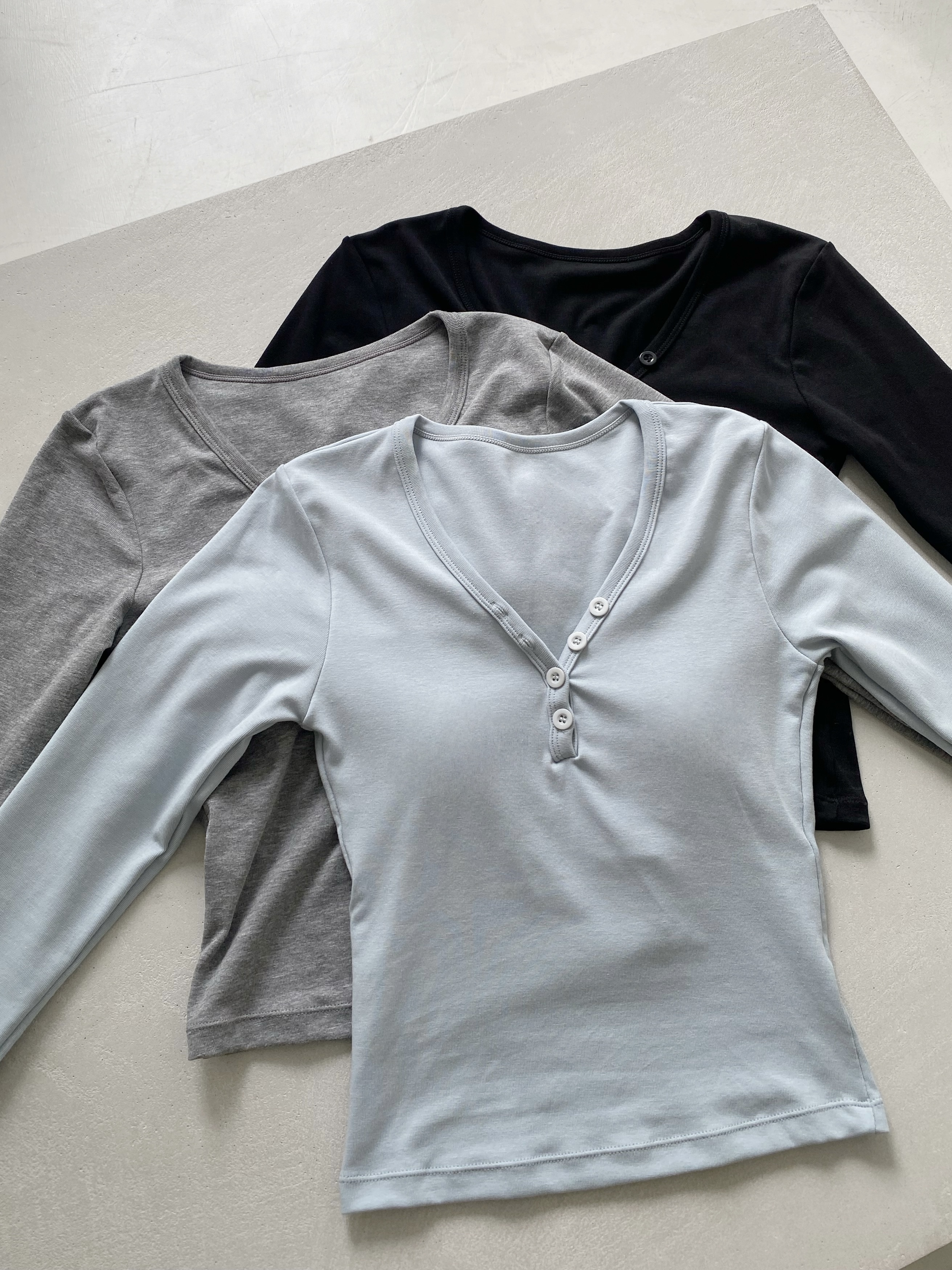 休閒V領排扣bra T