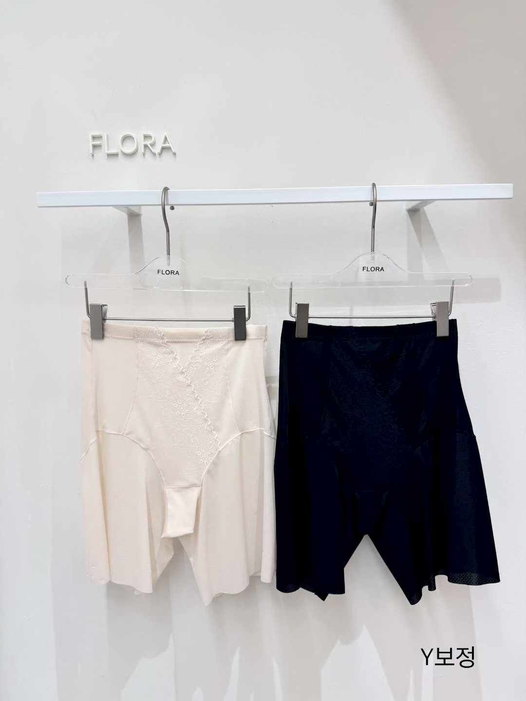 FL5162 功能性斜頁蕾絲收腹褲