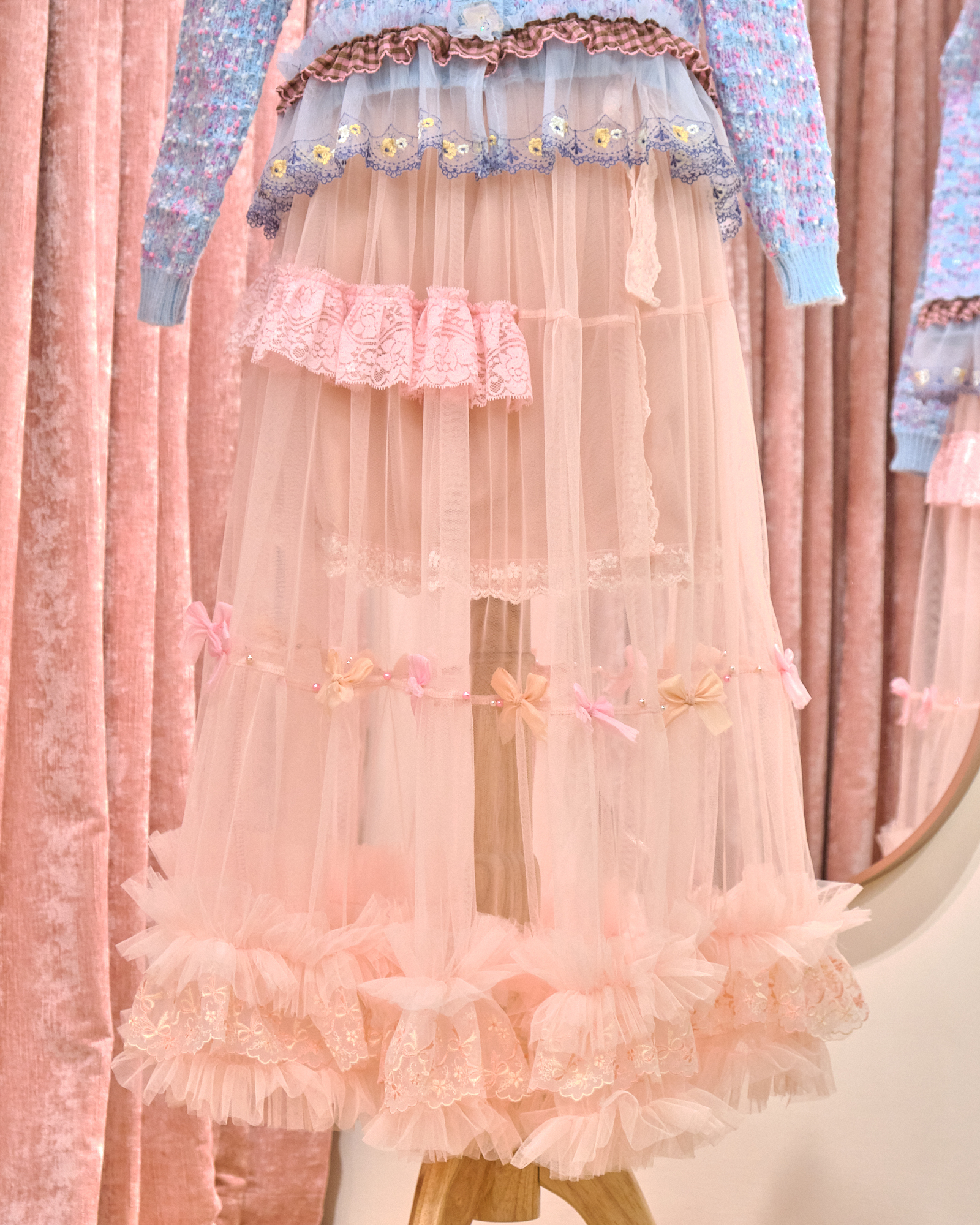 12891 Puffy Cloud Ruffle Hem Sheer Mid-Length Skirt