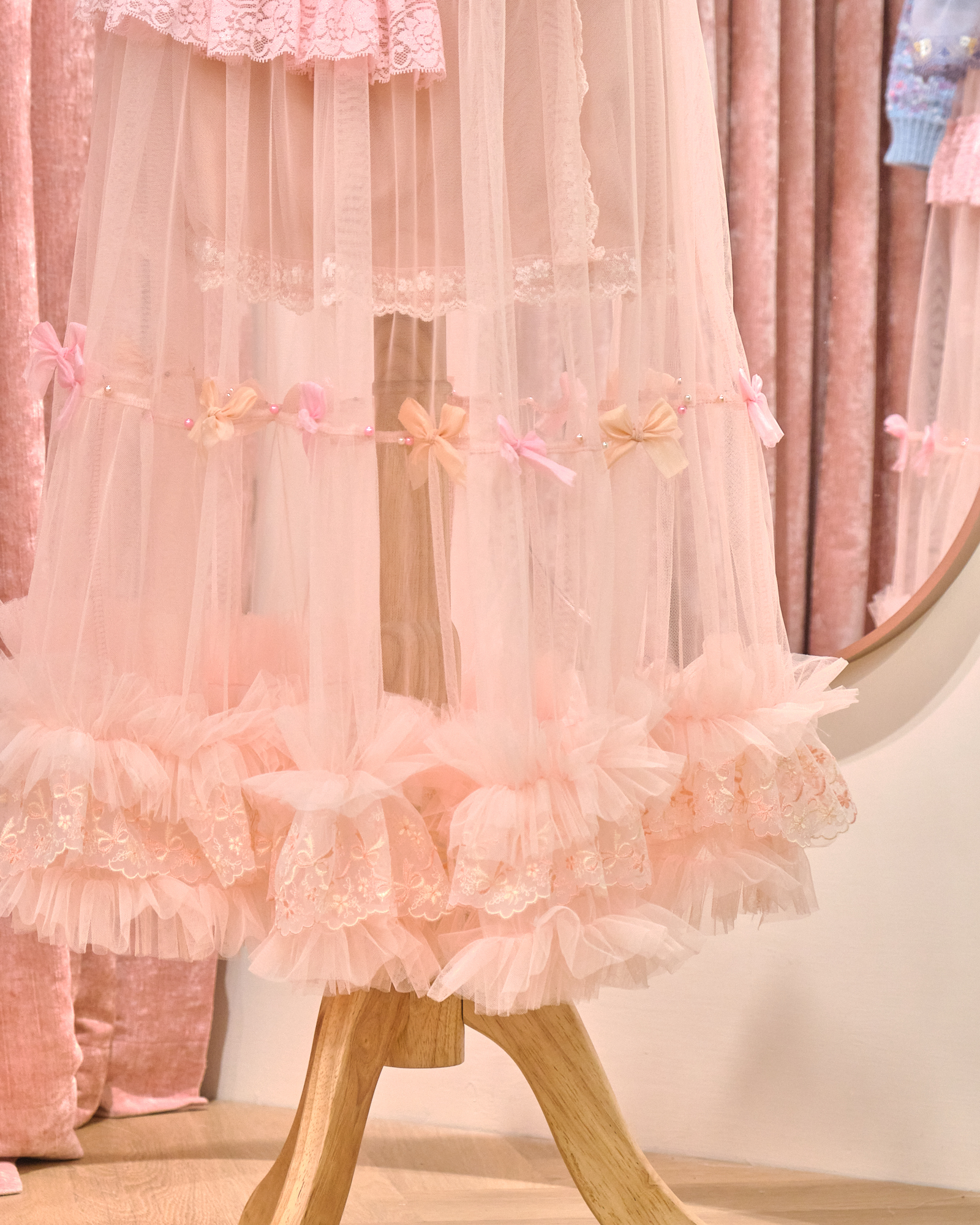 12891 Puffy Cloud Ruffle Hem Sheer Mid-Length Skirt