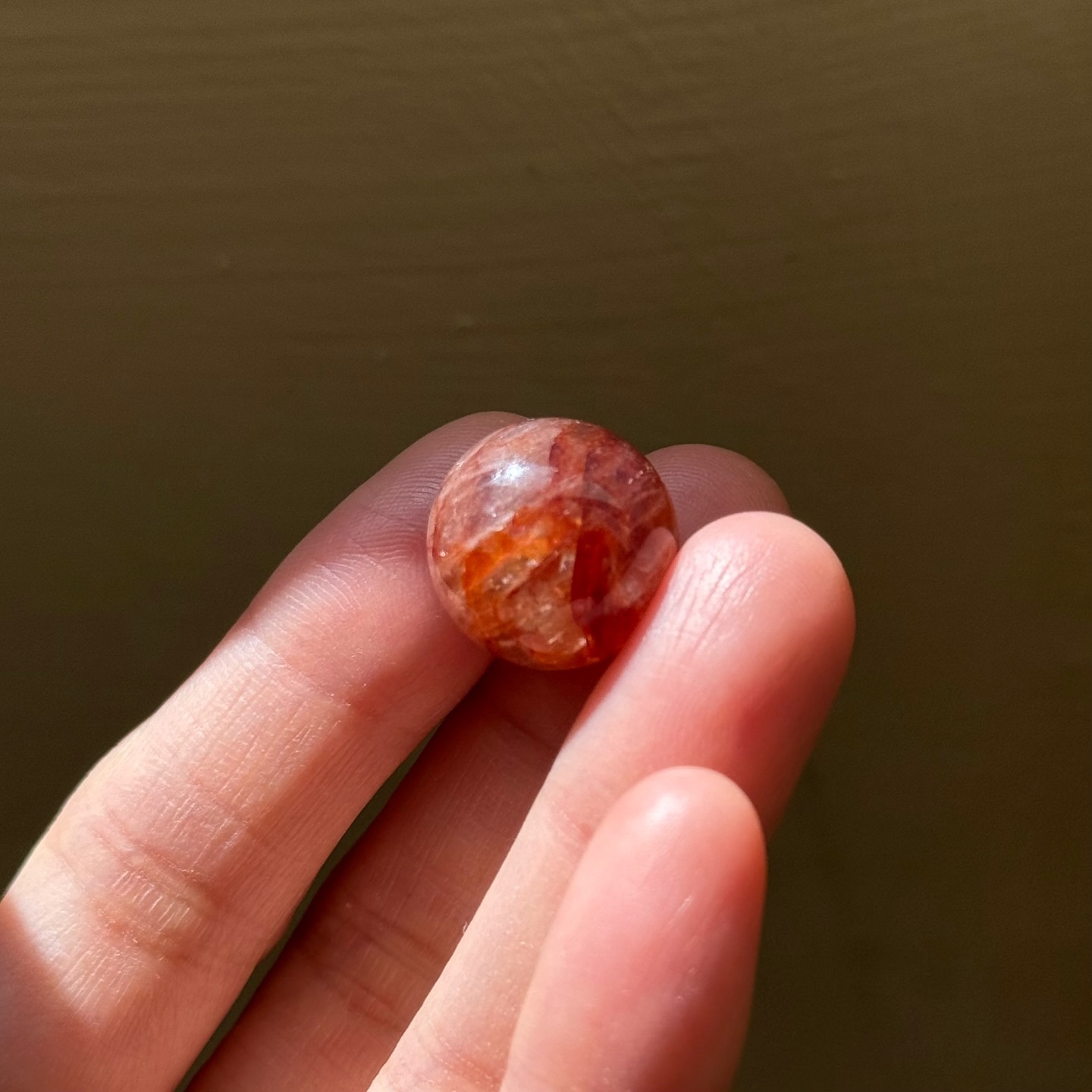 [原石] 紅膠花石英 水晶小球 約15mm