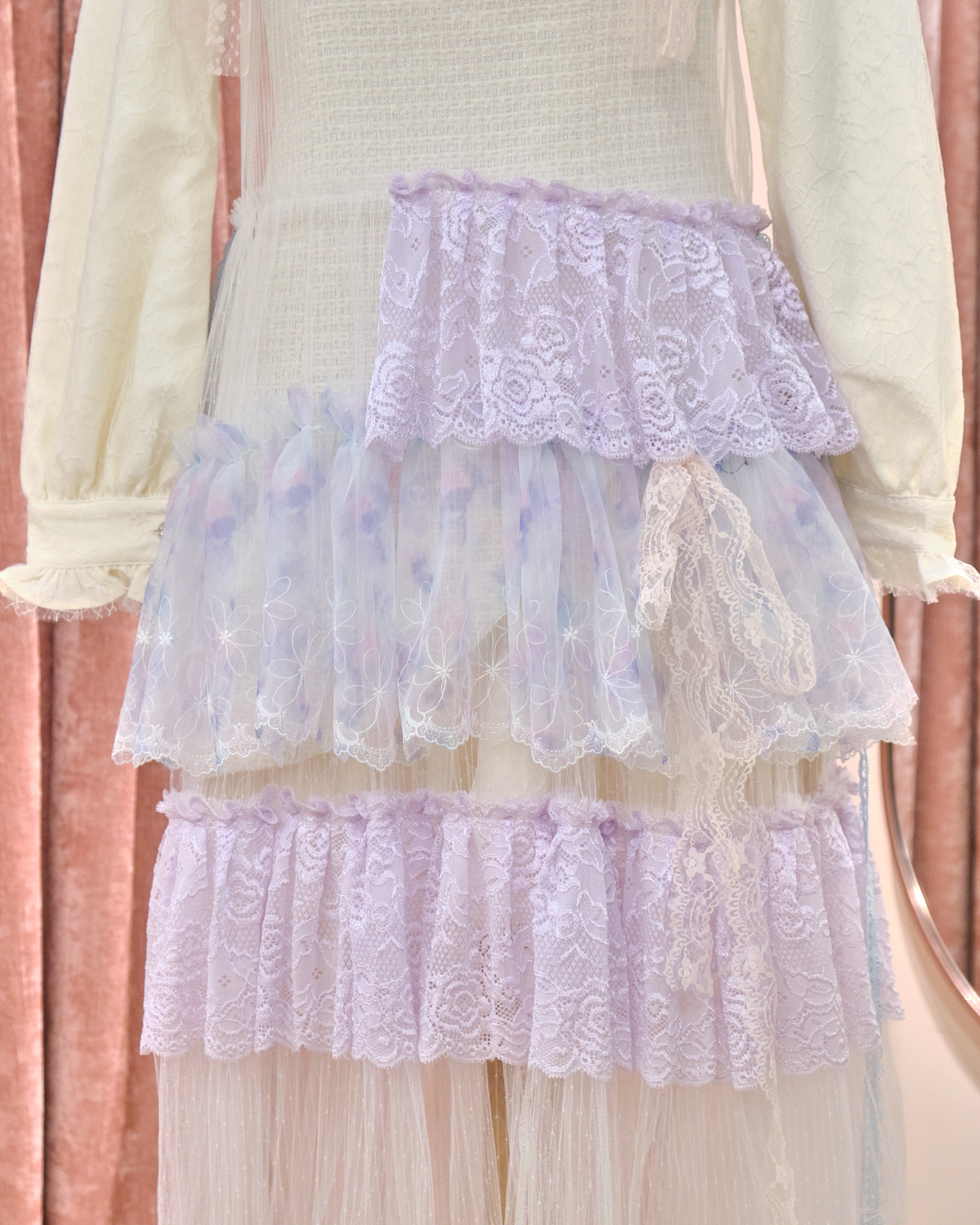 12886 Classic Lace Strap Cupcake Long Dress Cover