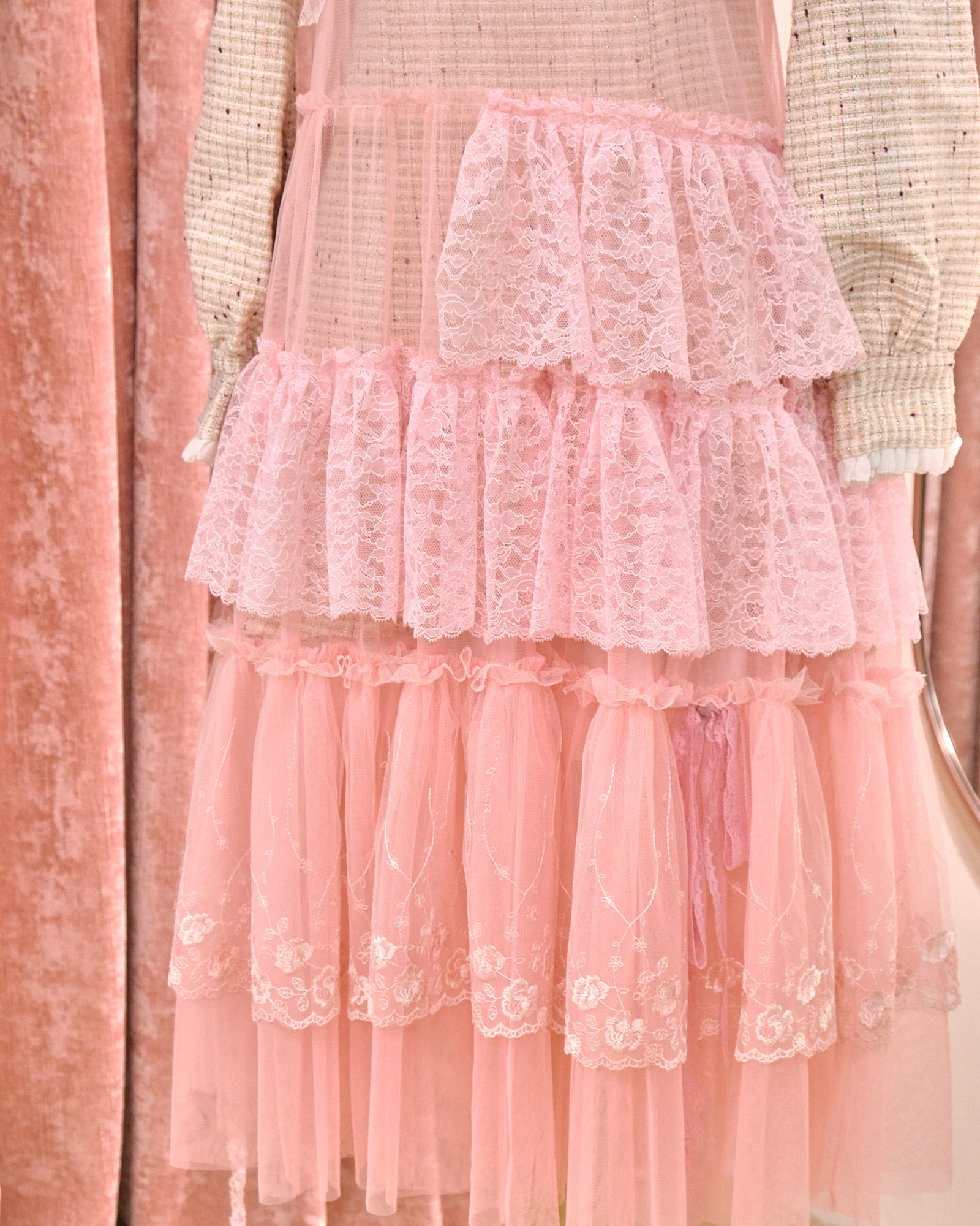 12882 Classic Lace Strap Cupcake Long Dress Cover