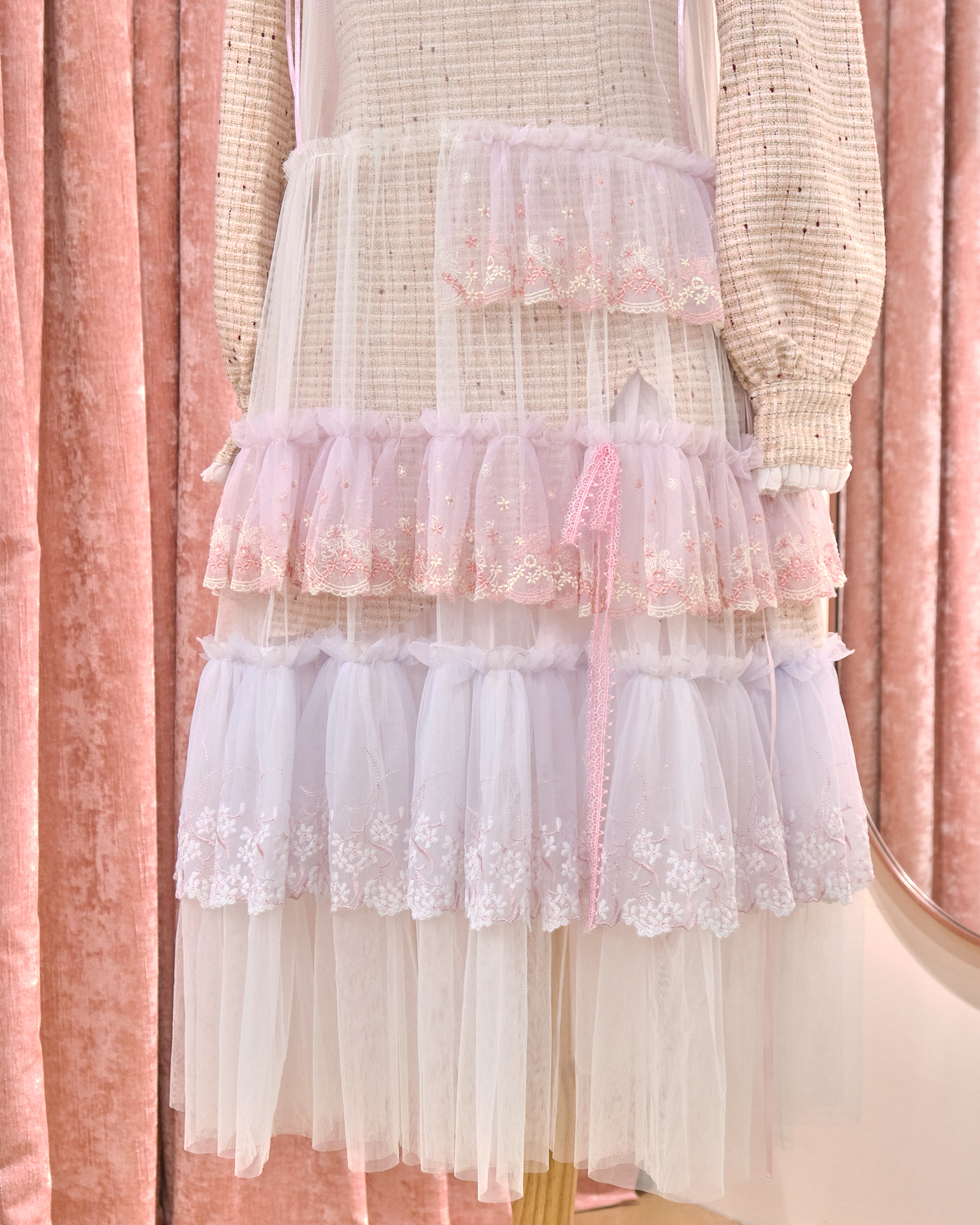 12881 Classic Lace Strap Cupcake Long Dress Cover