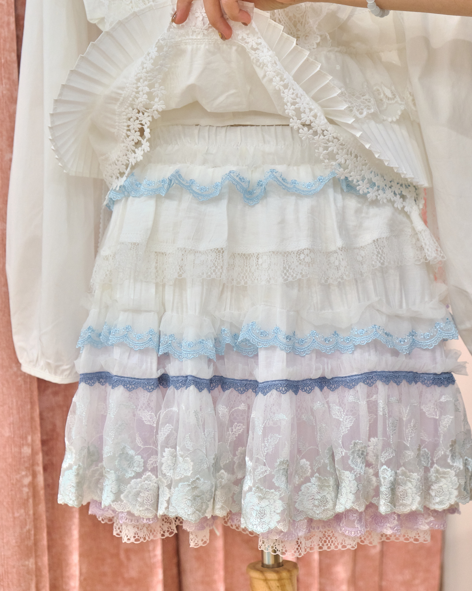 12880 Classic Lace Cupcake Skort