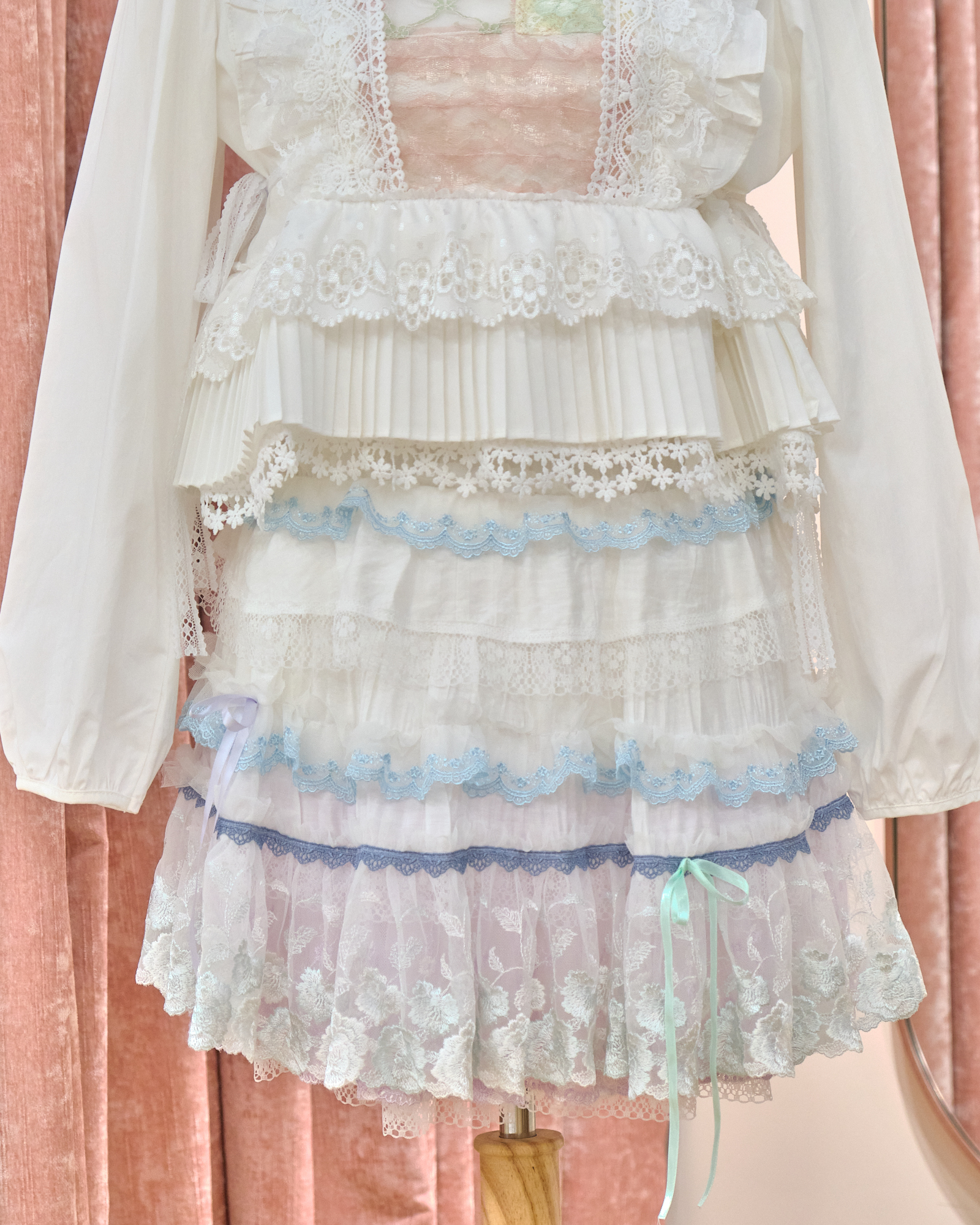 12880 Classic Lace Cupcake Skort