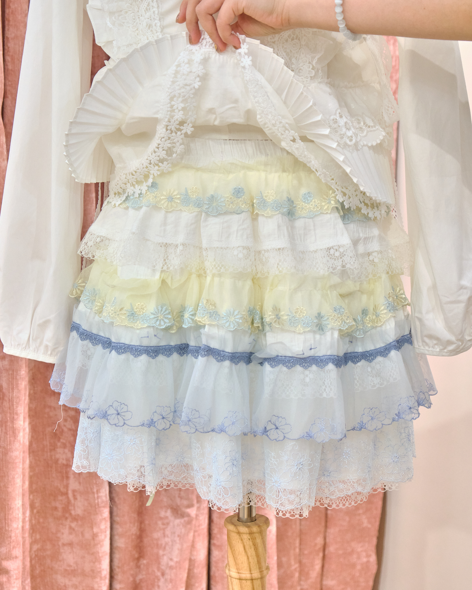 12879 Classic Lace Cupcake Skort