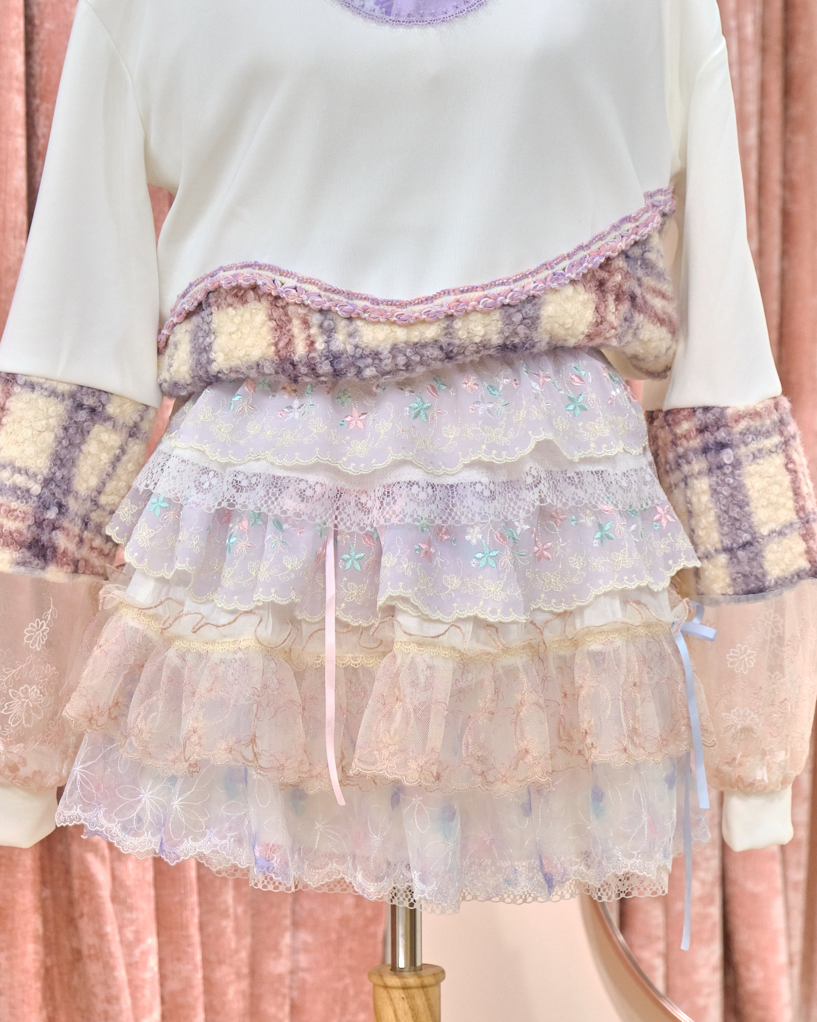 12876 Classic Lace Cupcake Skort